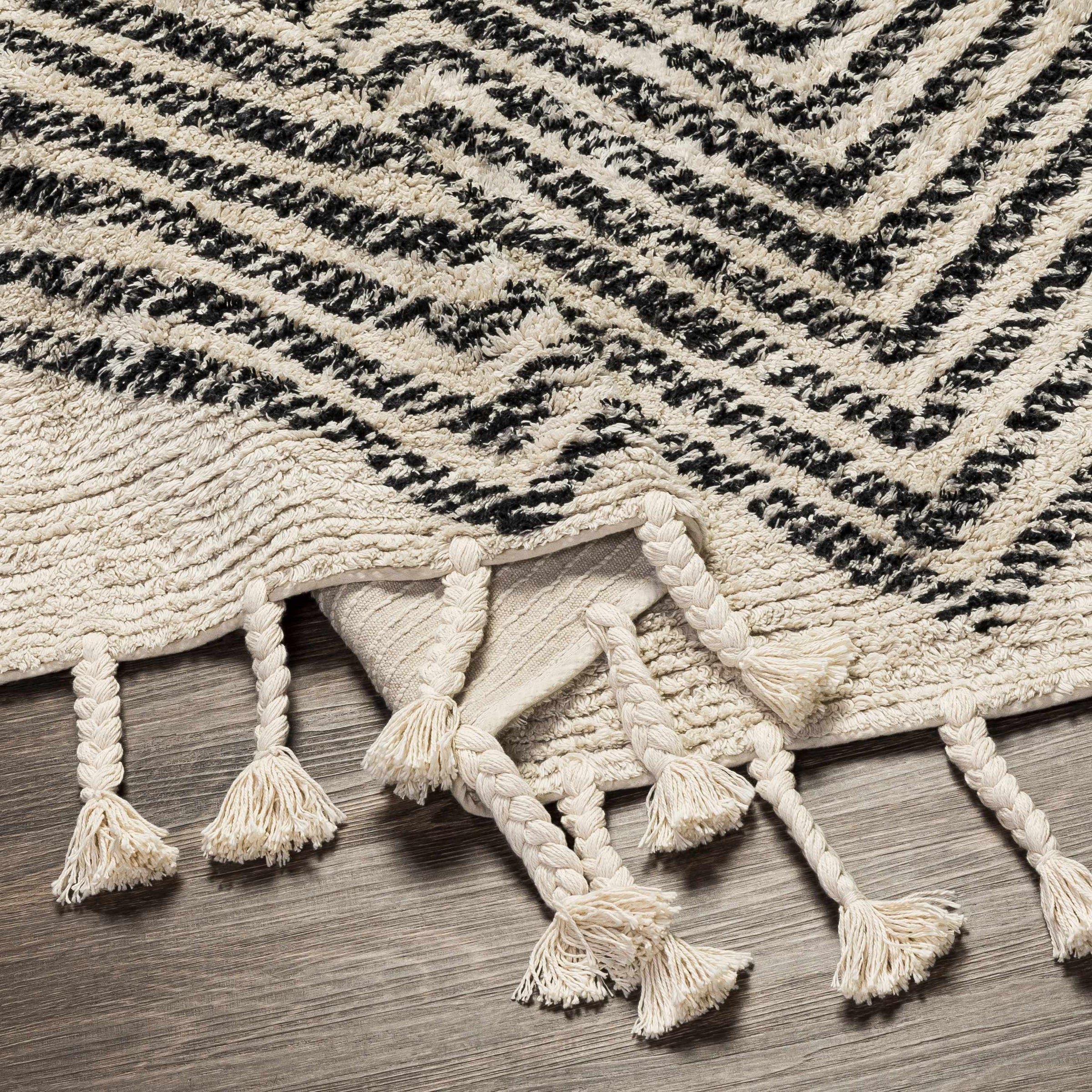 Khemisset KMS-2302 Hand Woven Rug