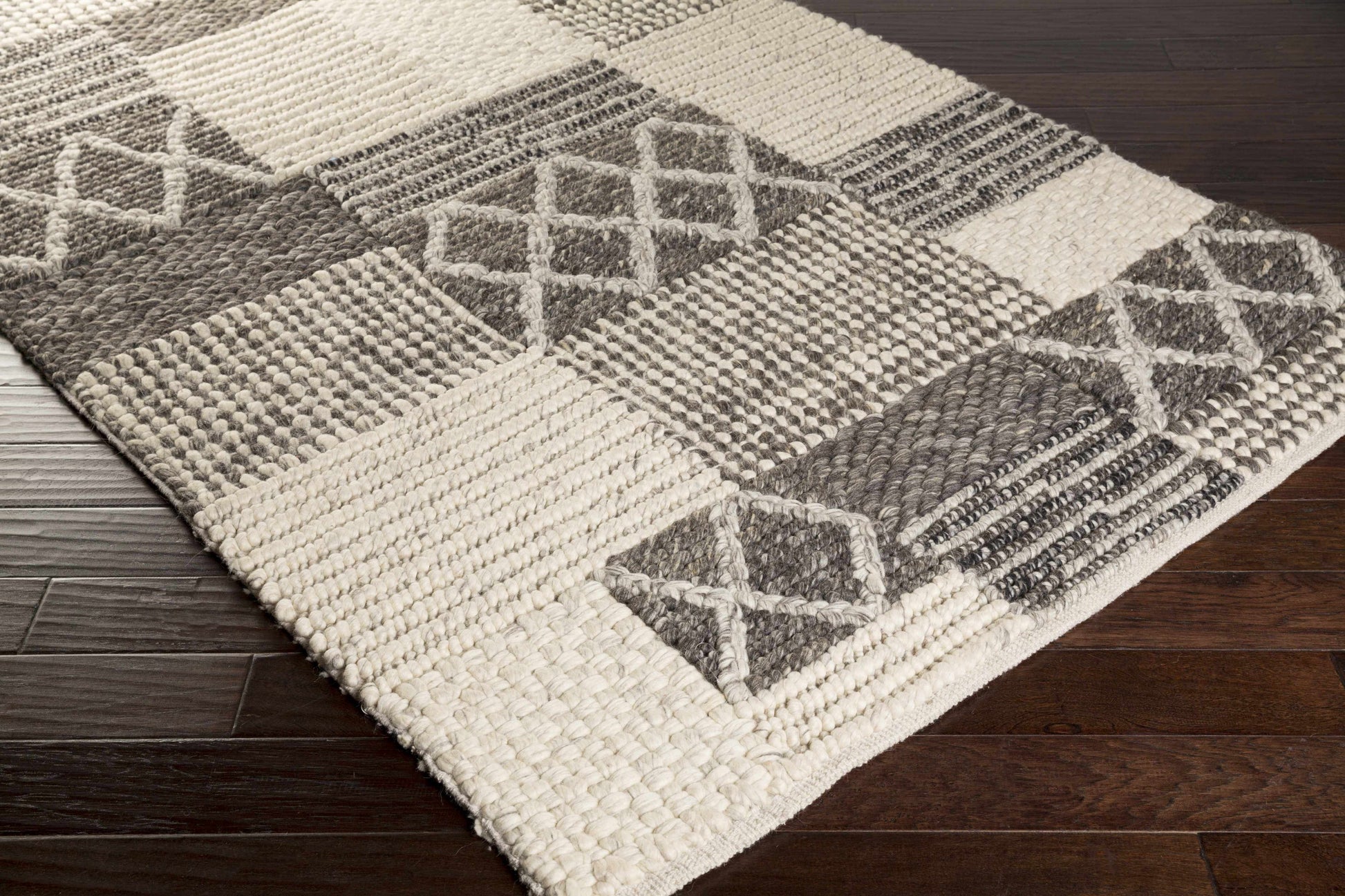 Nico NIC-7000 Hand Woven Rug