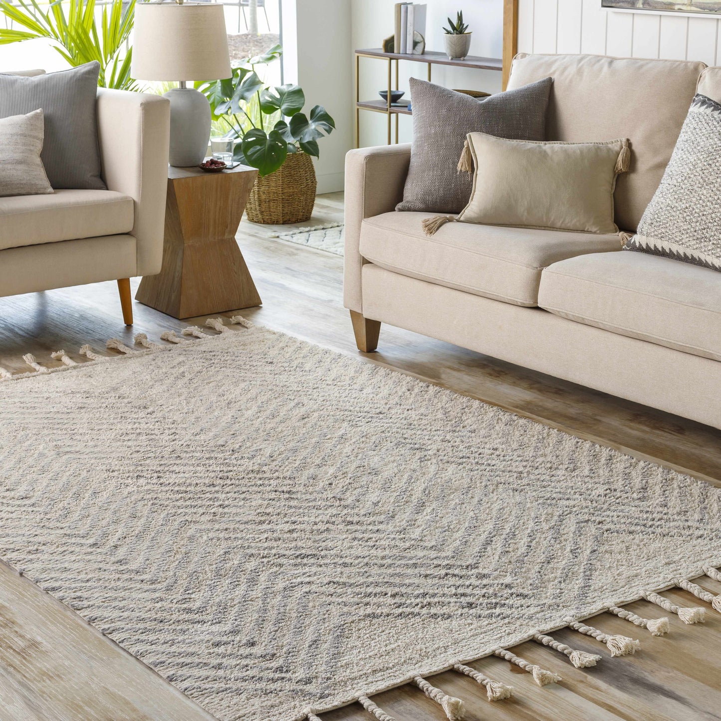 Khemisset KMS-2303 Hand Woven Rug