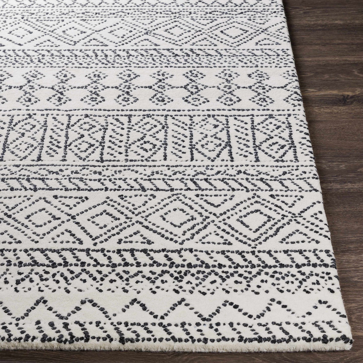 Corfu CFU-2302 Hand Tufted Rug