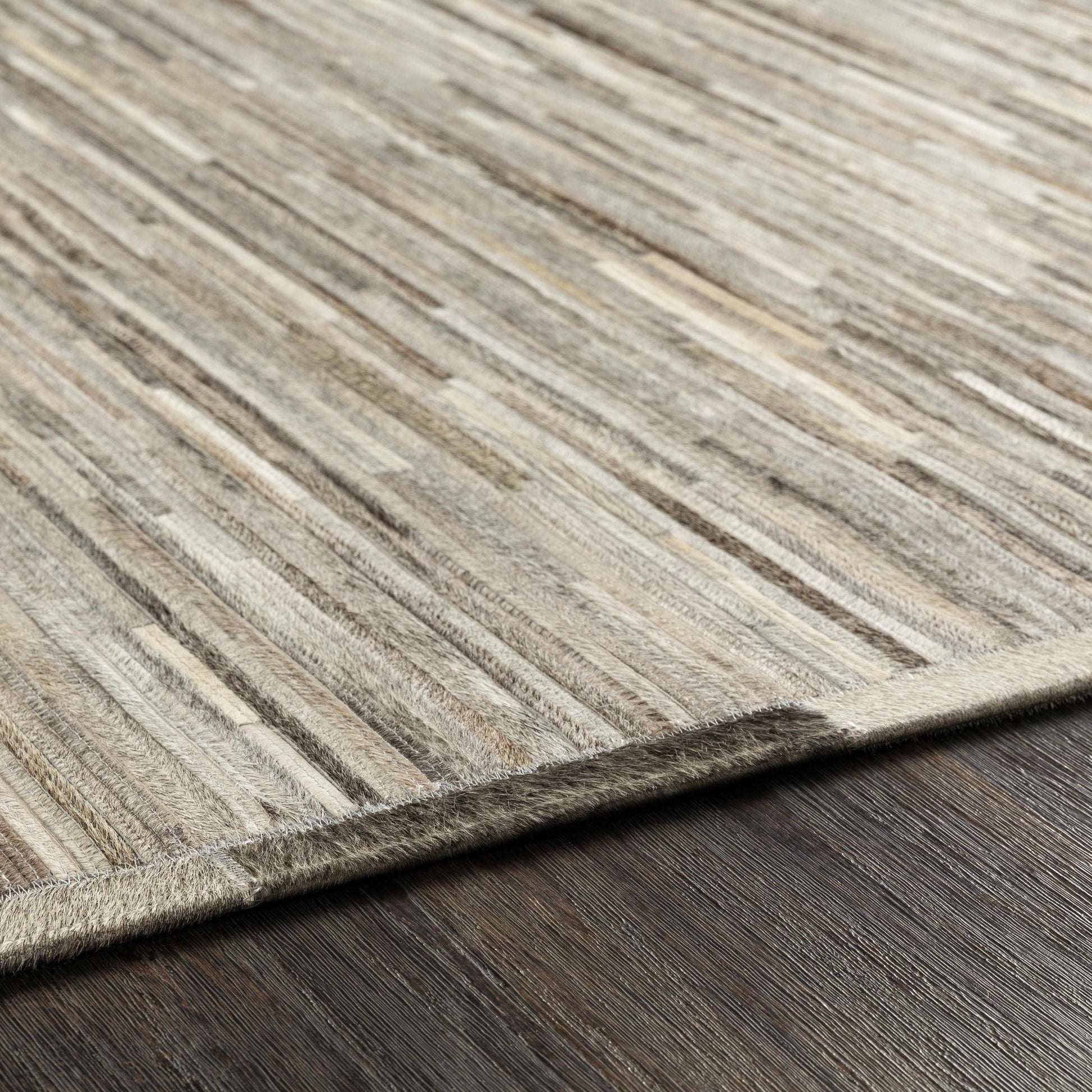 Zander ZND-1005 Hand Crafted Rug