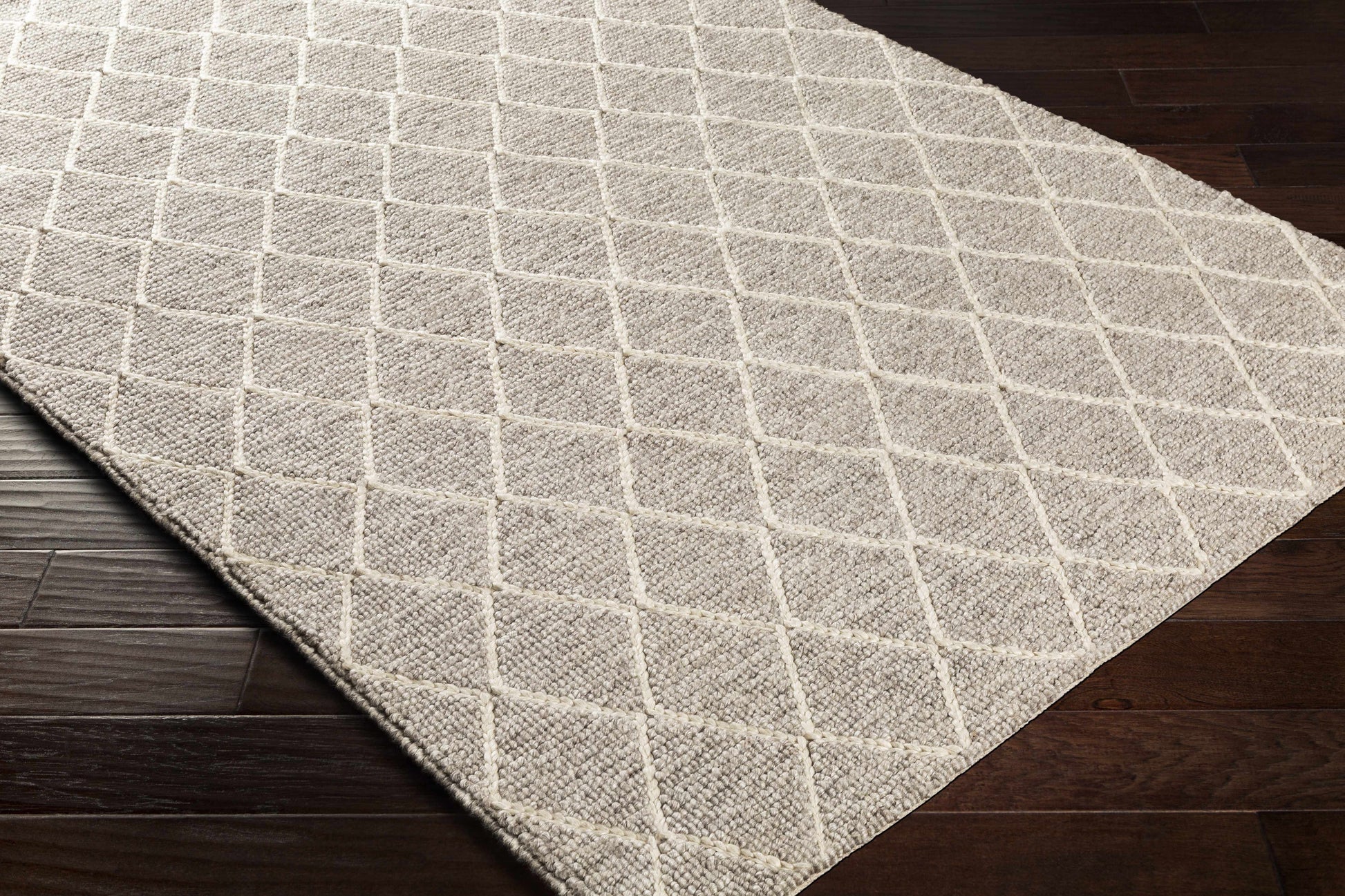 Whistler WSR-2303 Hand Woven Rug