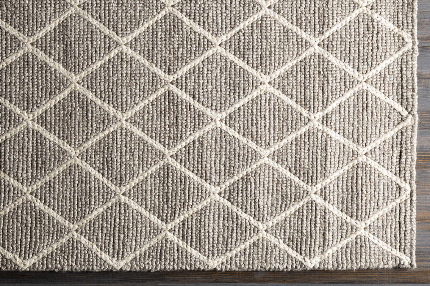 Whistler WSR-2303 Hand Woven Rug