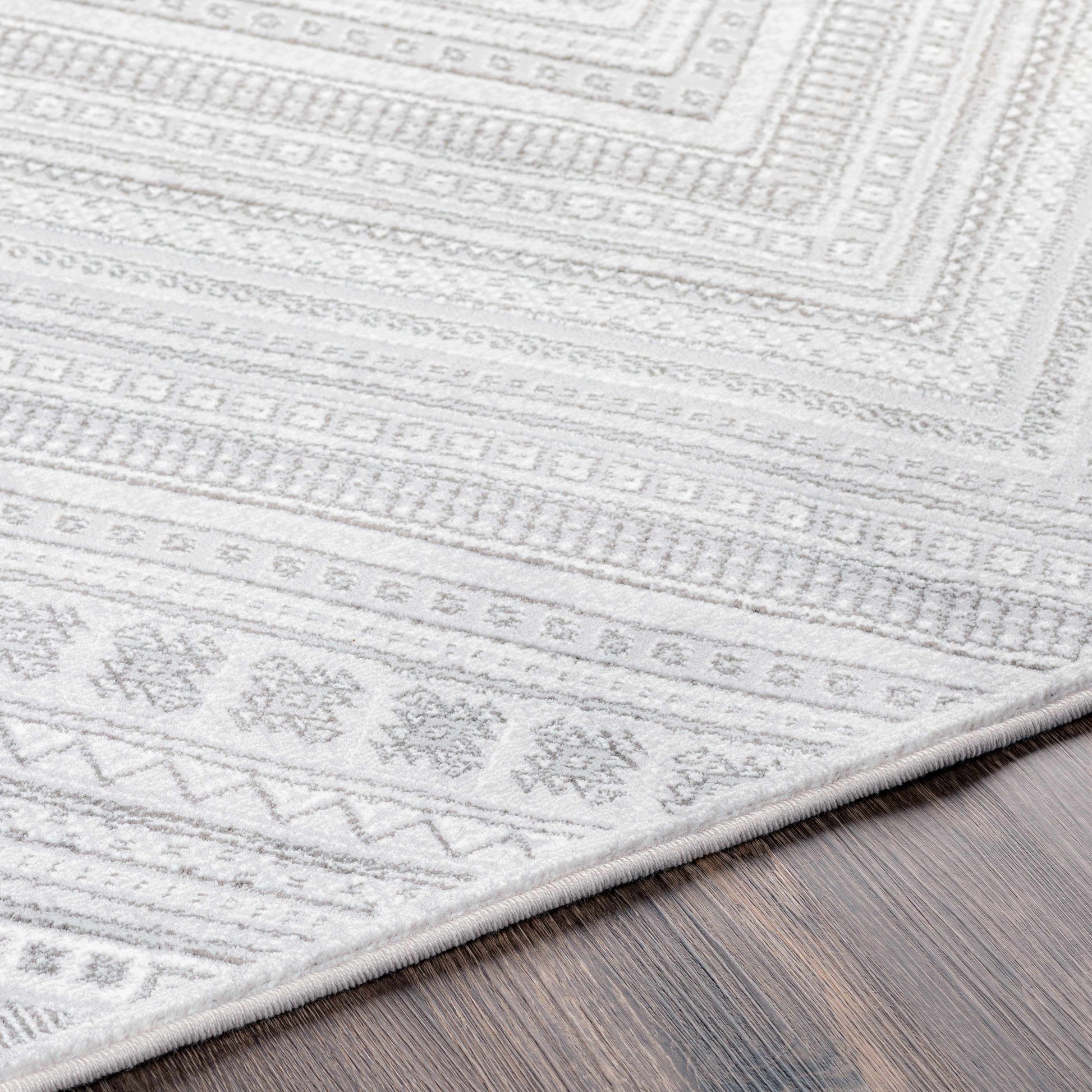 Contempo CPO-3857 Machine Woven Rug