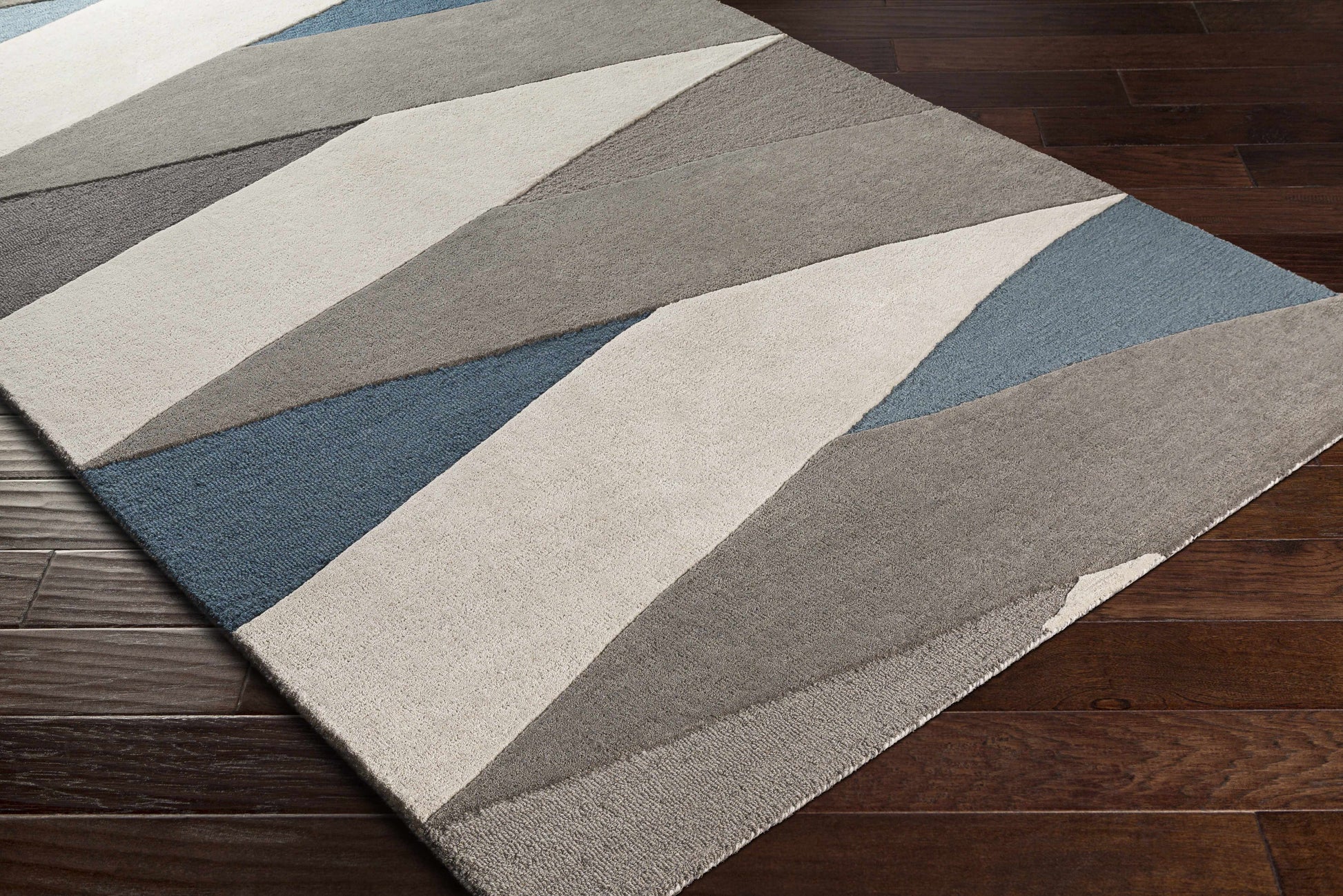 Brooklyn BRO-2307 Hand Tufted Rug