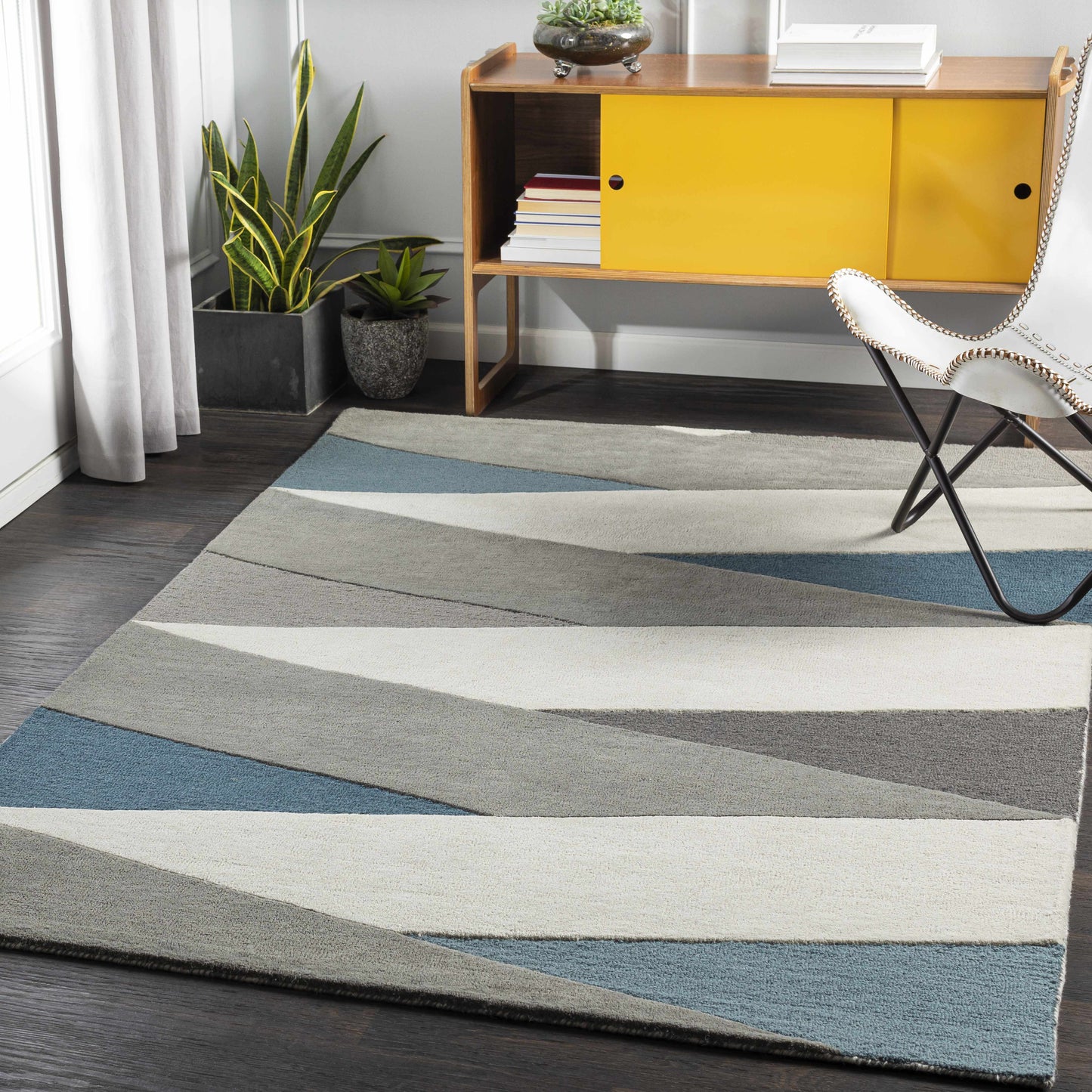 Brooklyn BRO-2307 Hand Tufted Rug