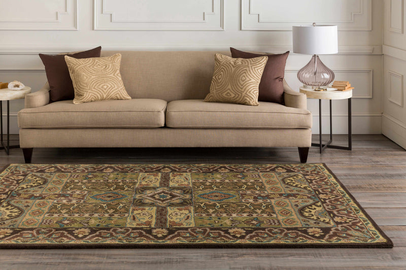 Pillows : HH-040,SKD-004,Rugs : CAE-1048,Table Lamps : PYLP-001