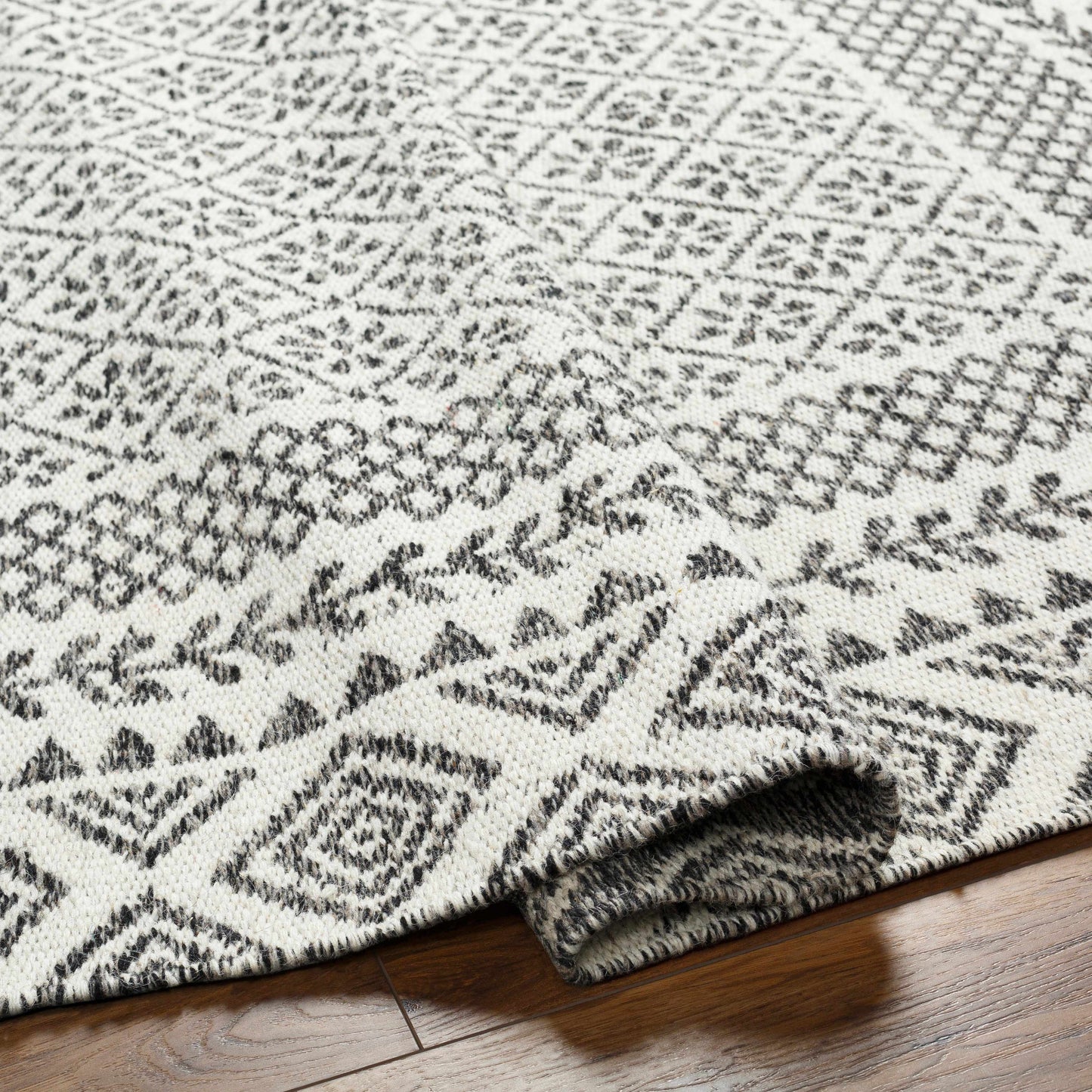 Mardin MDI-2319 Hand Woven Rug