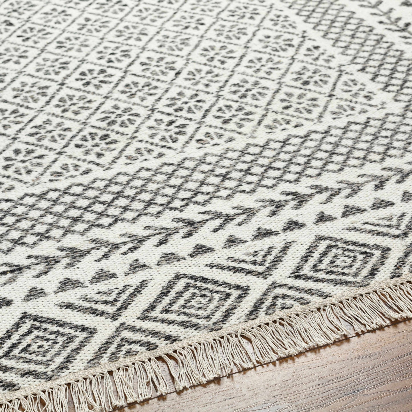 Mardin MDI-2319 Hand Woven Rug