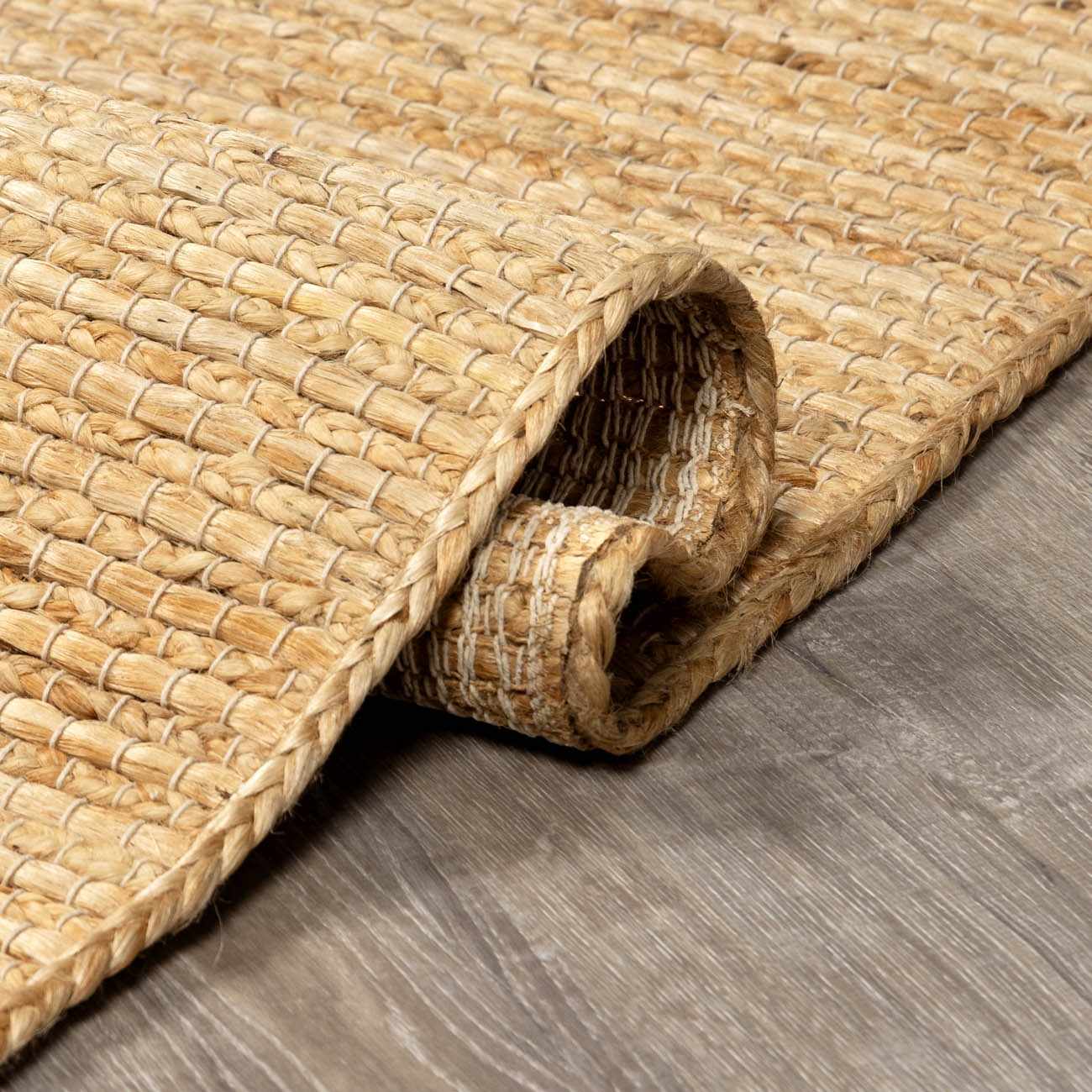 Aria IAA-1002 Handmade Rug