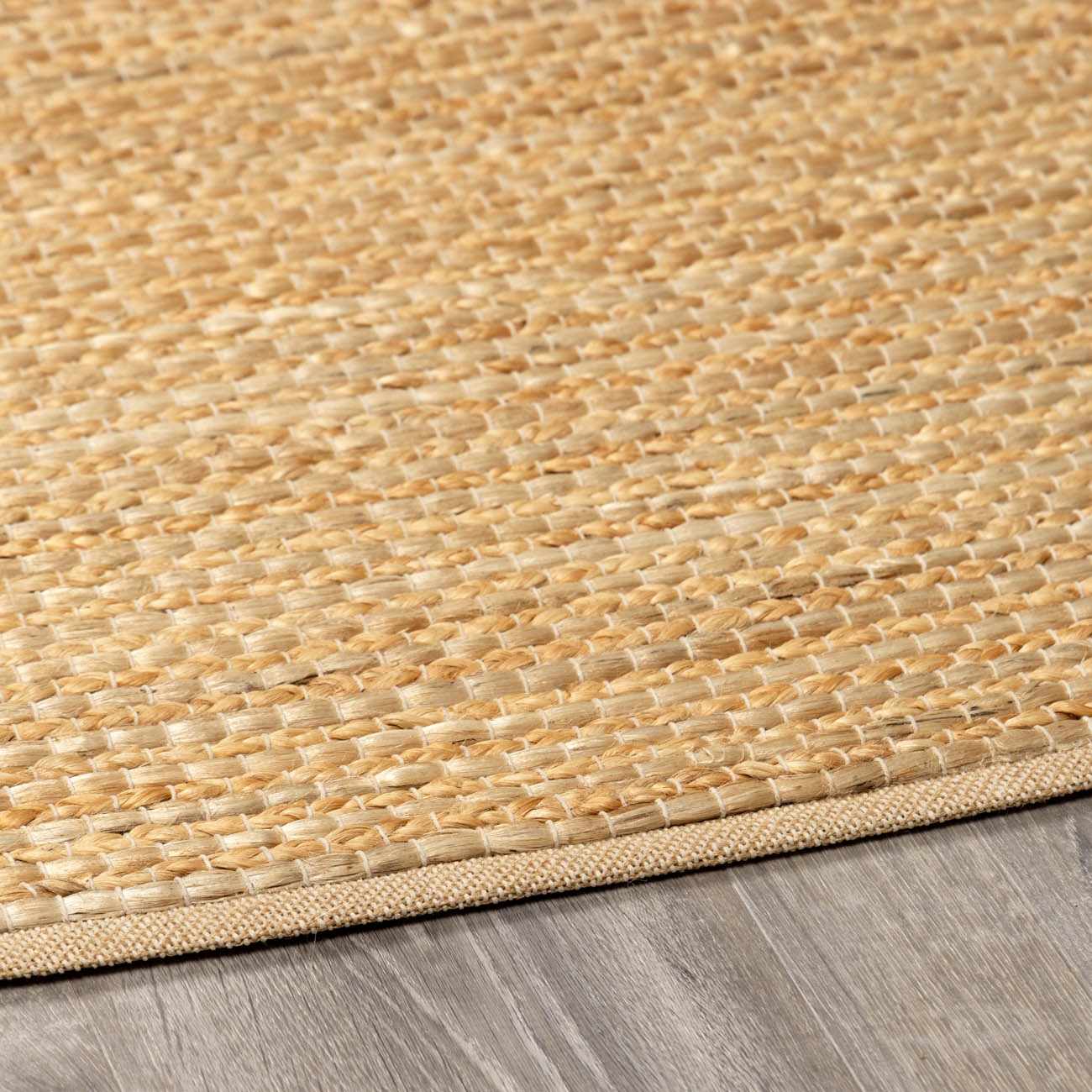 Aria IAA-1002 Handmade Rug