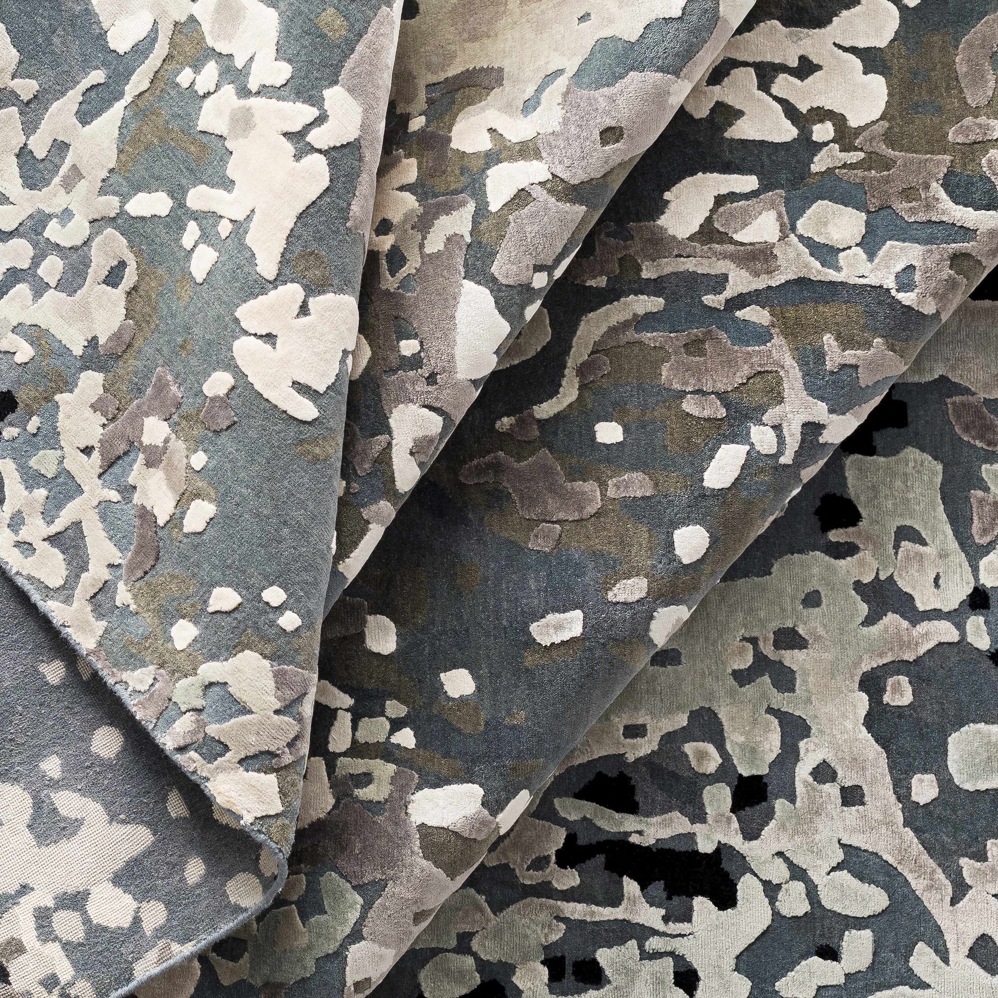 Chemistry CHM-2003 Handmade Rug