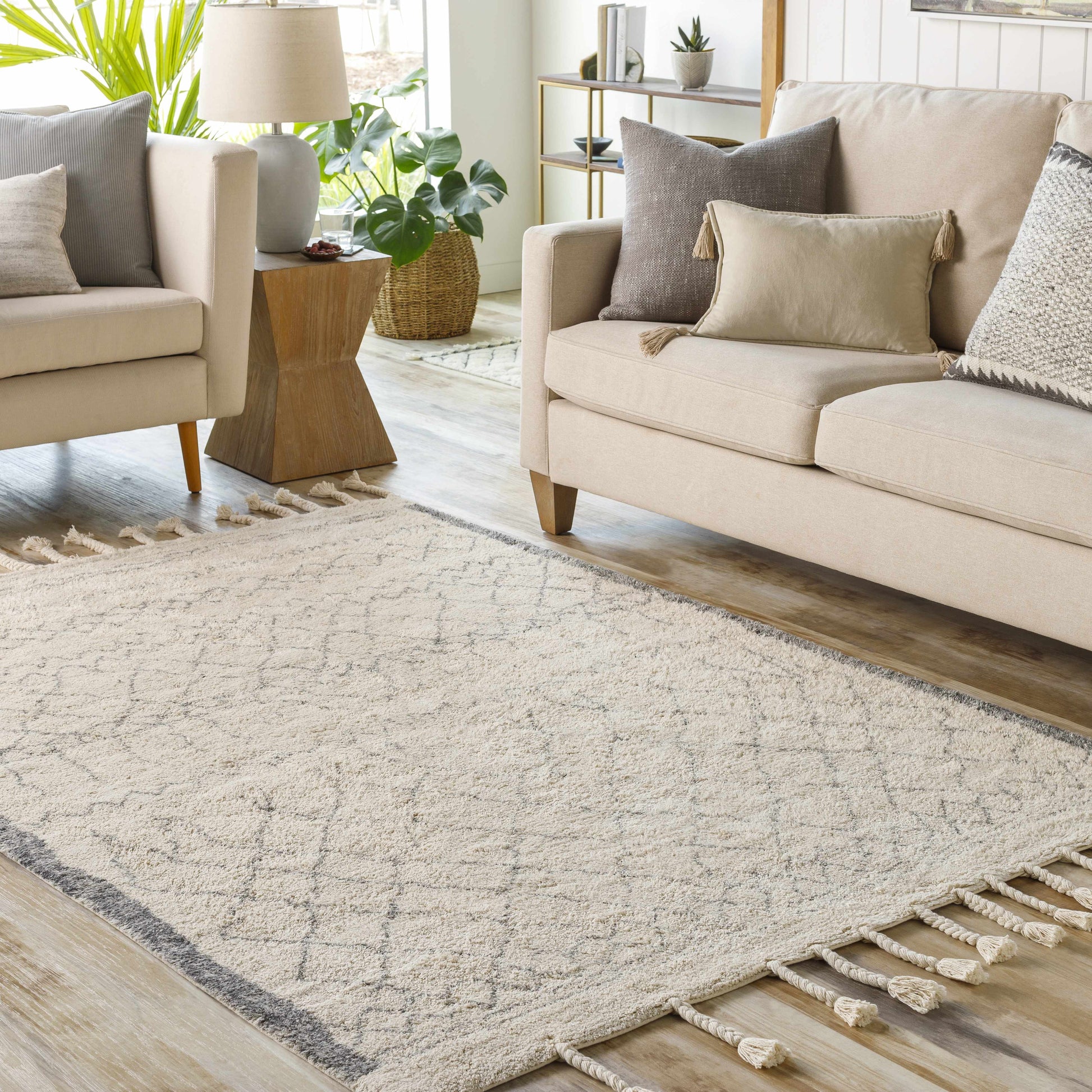Khemisset KMS-2307 Hand Woven Rug