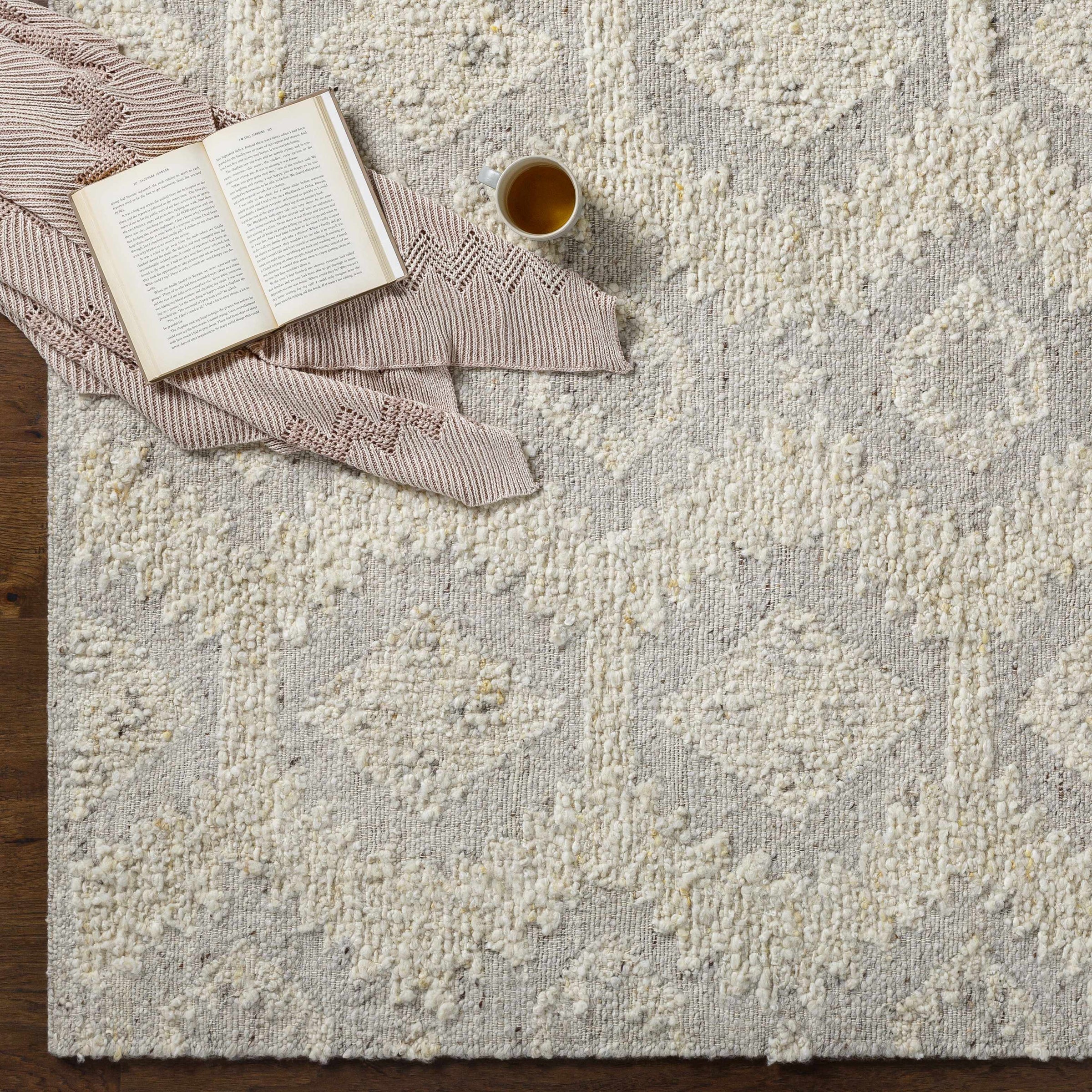Bremen BEN-2306 Hand Woven Rug