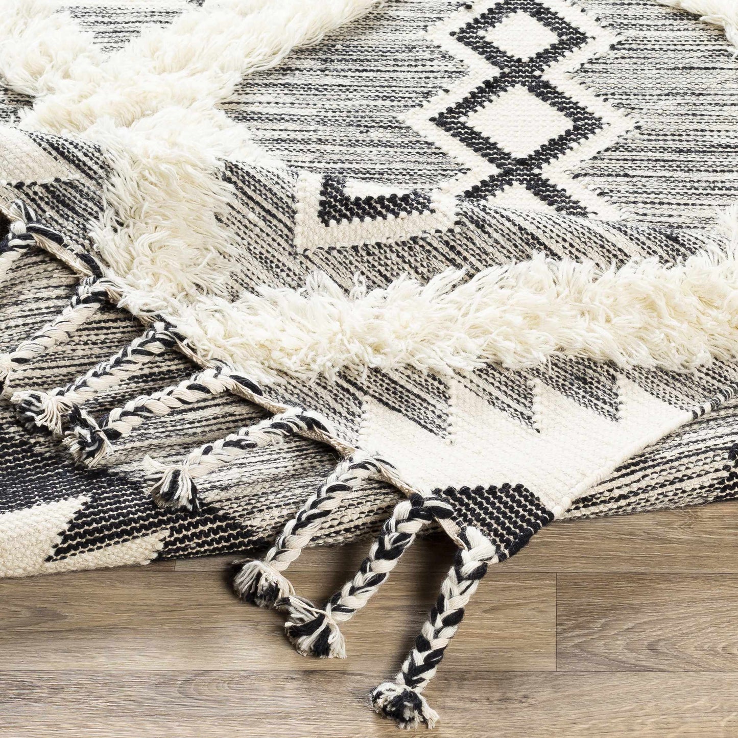 Apache APA-2303 Hand Woven Rug
