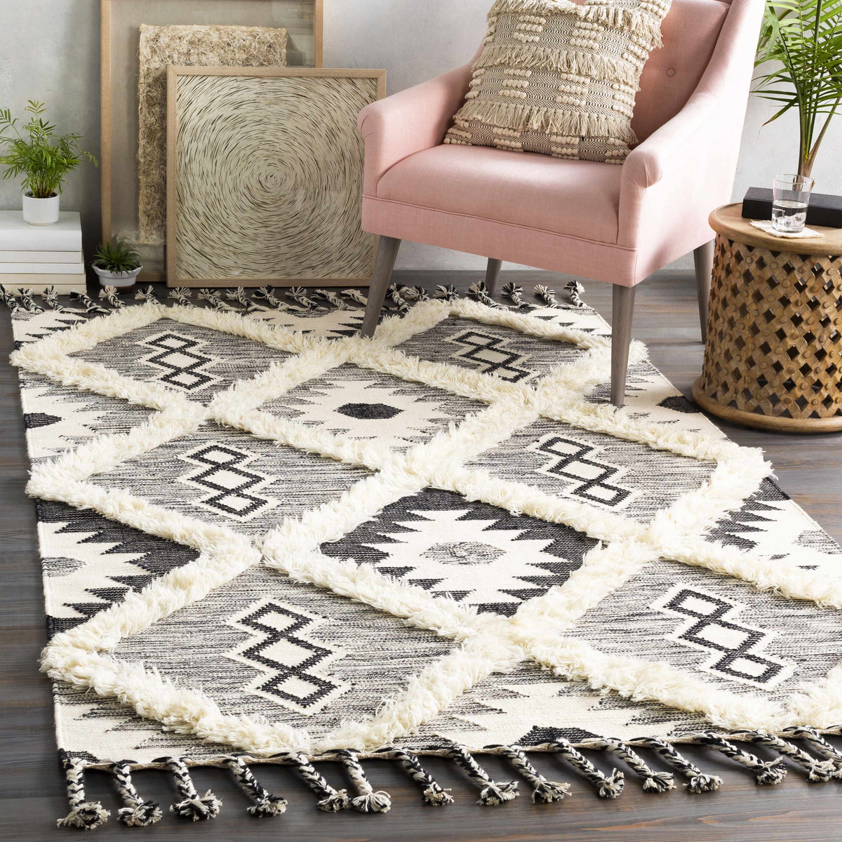 Apache APA-2303 Hand Woven Rug
