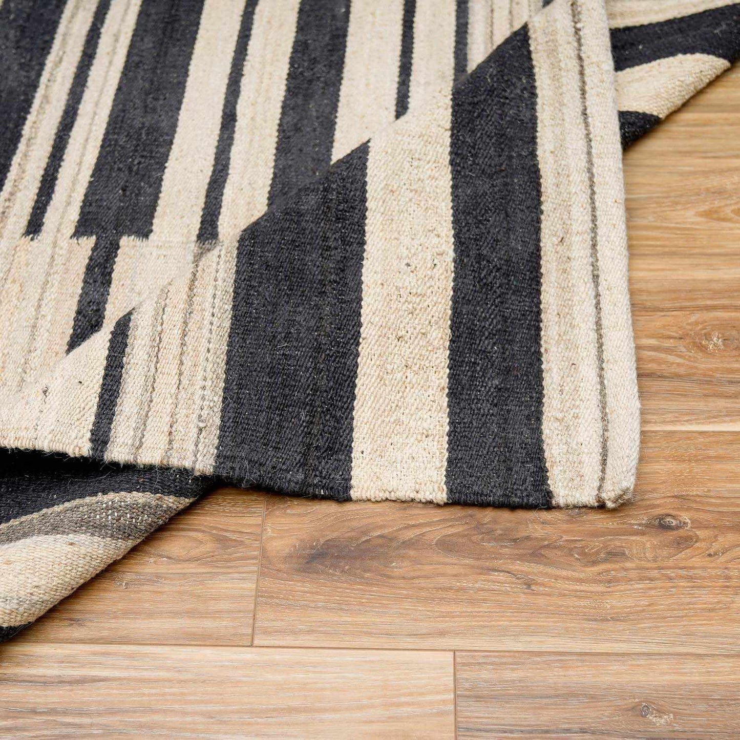 Stockholm SHM-2300 Handmade Rug