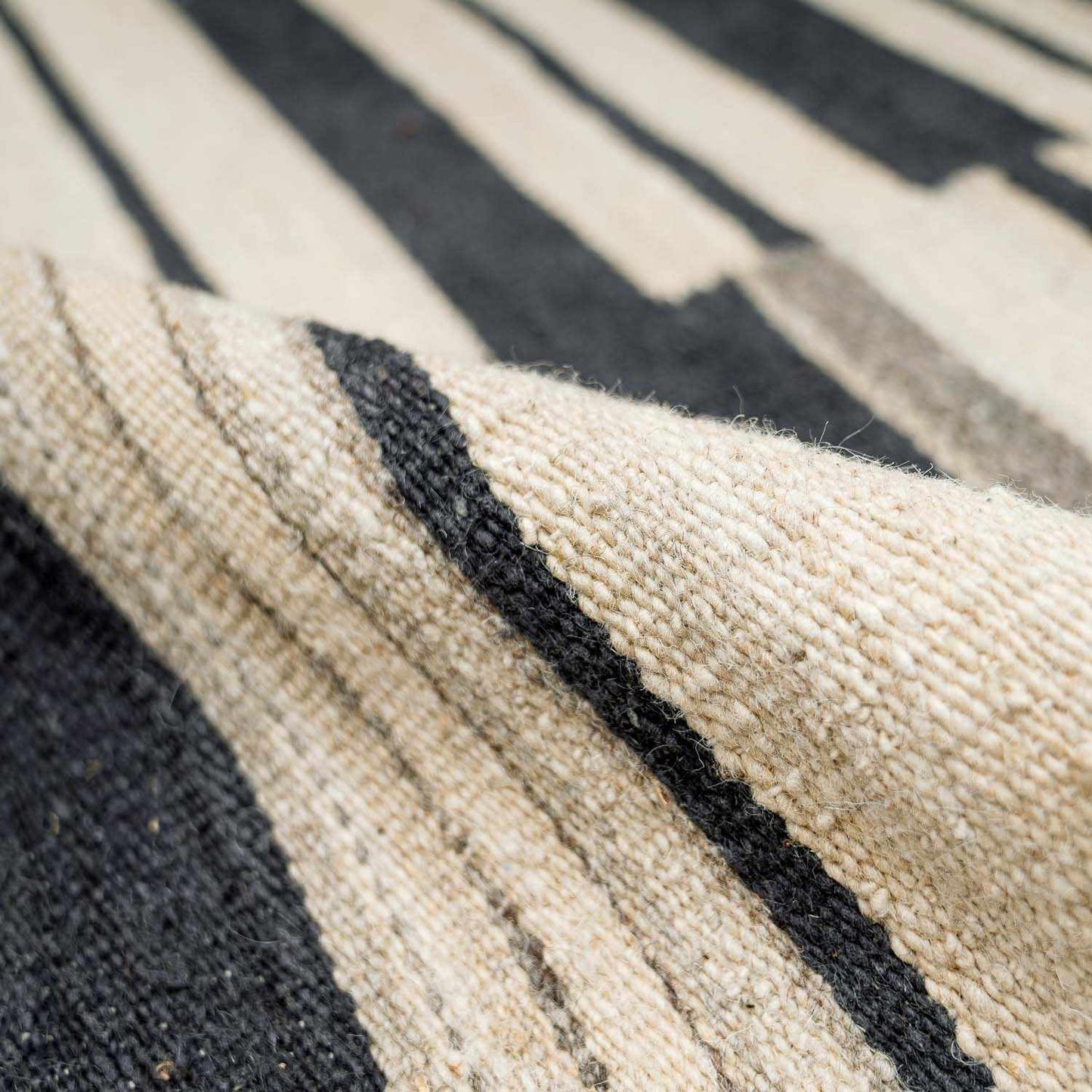 Stockholm SHM-2300 Handmade Rug