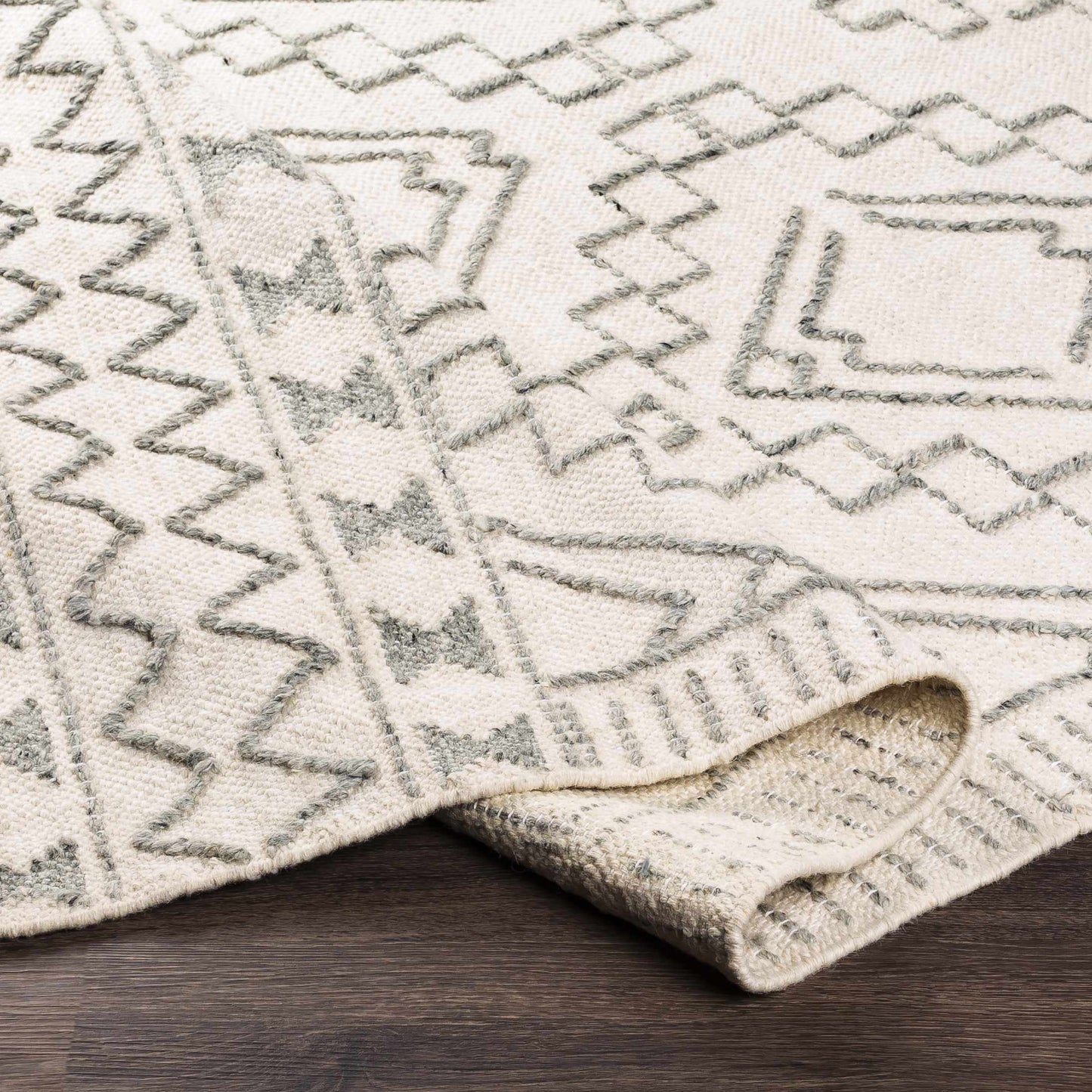 Cheyenne CHY-2303 Hand Woven Rug