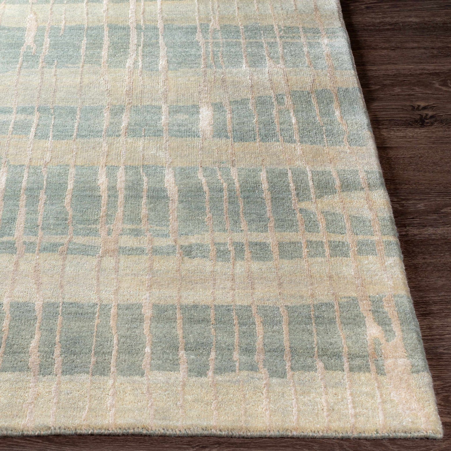 Luminous LMN-3022 Hand Knotted Rug
