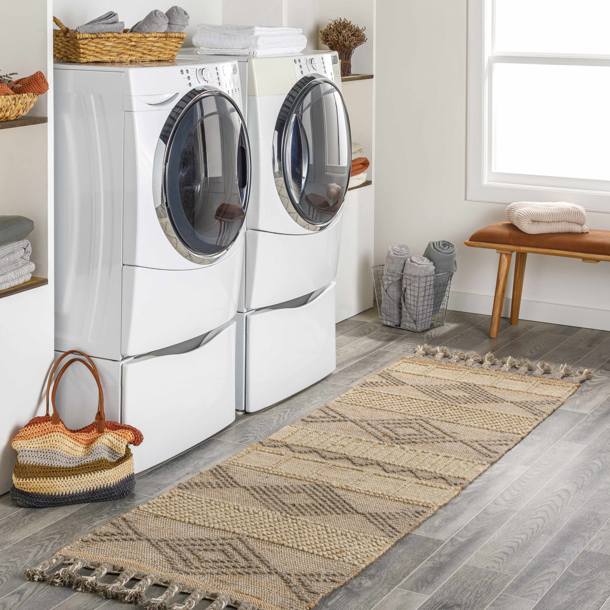 Preston PTN-2300 Hand Woven Rug