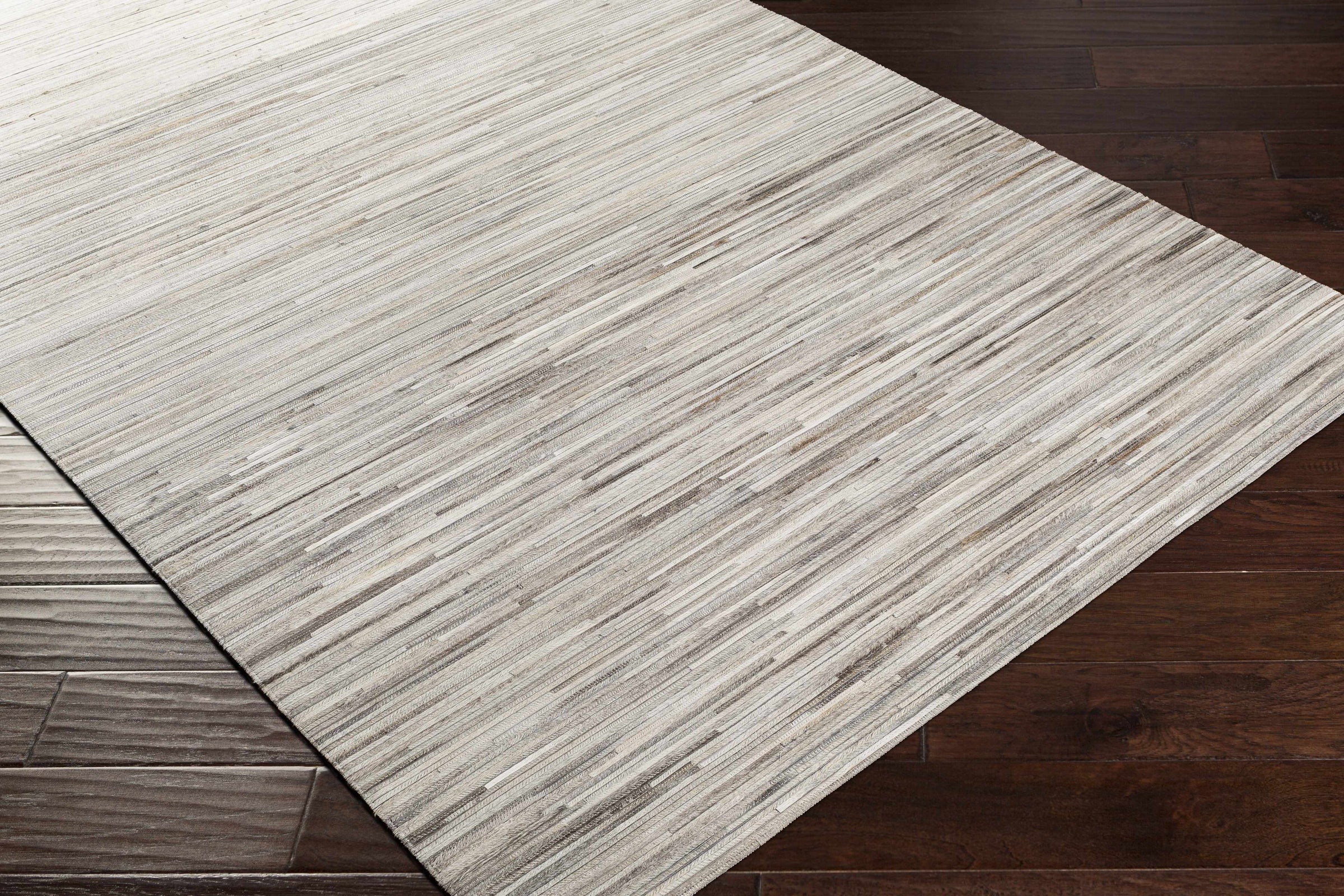 Zander ZND-1009 Hand Crafted Rug