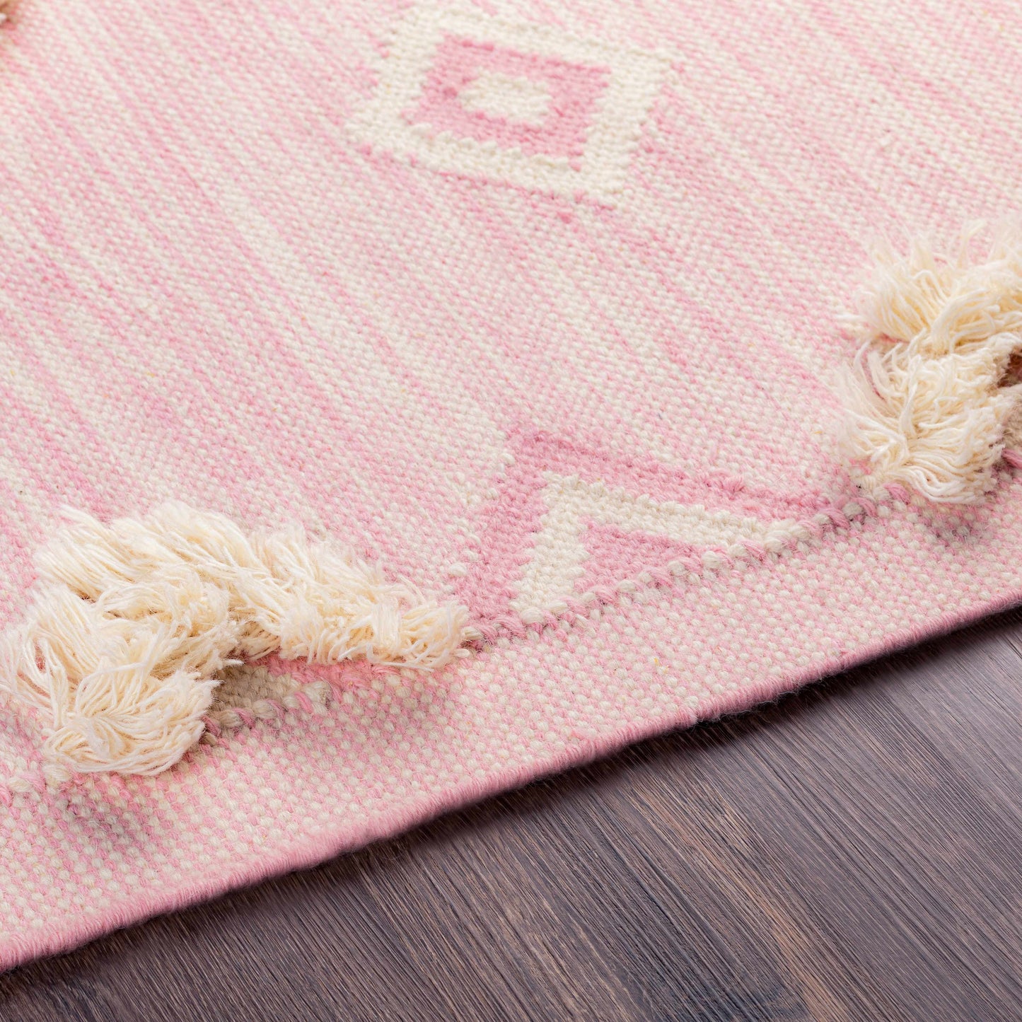 Apache APA-2308 Hand Woven Rug