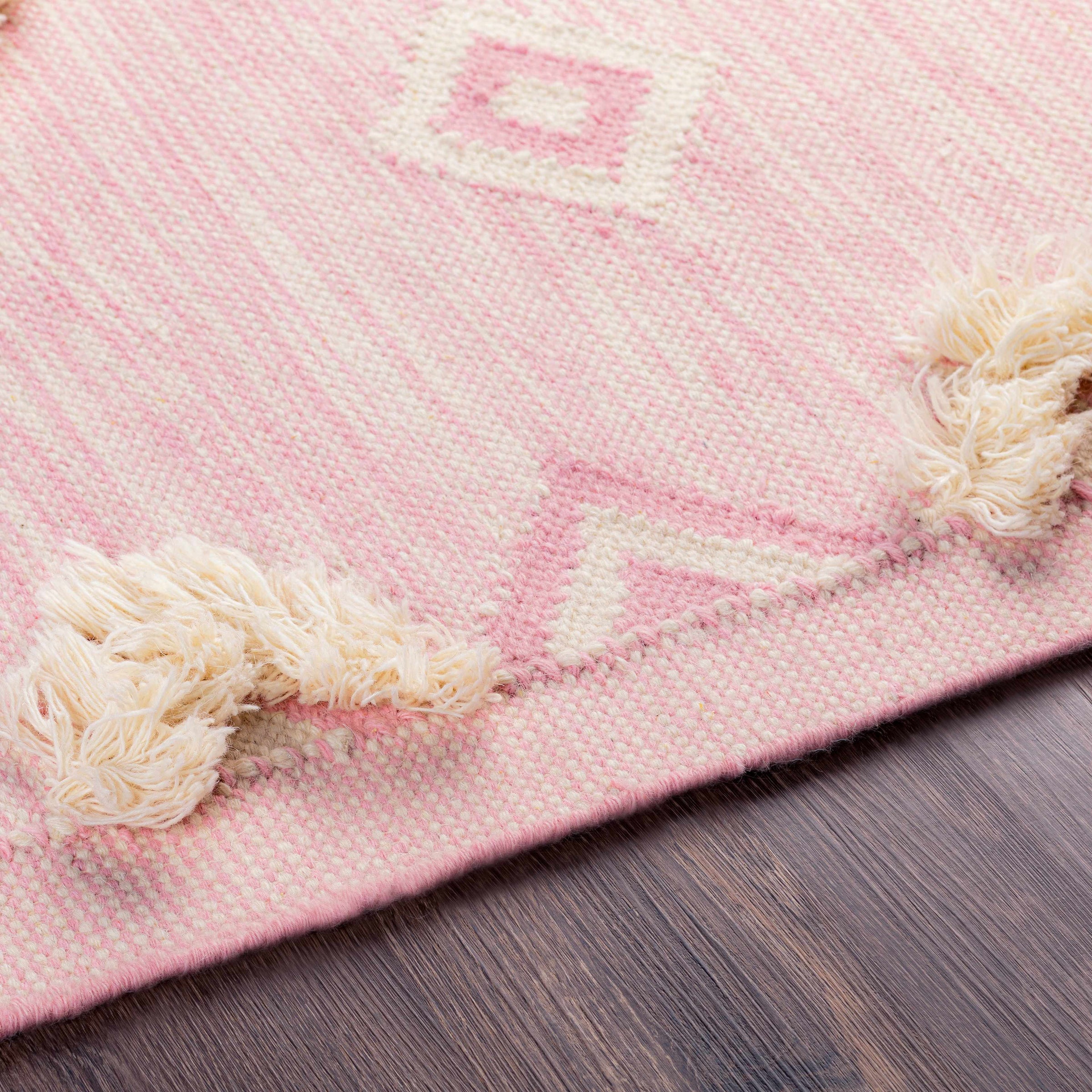 Apache APA-2308 Hand Woven Rug