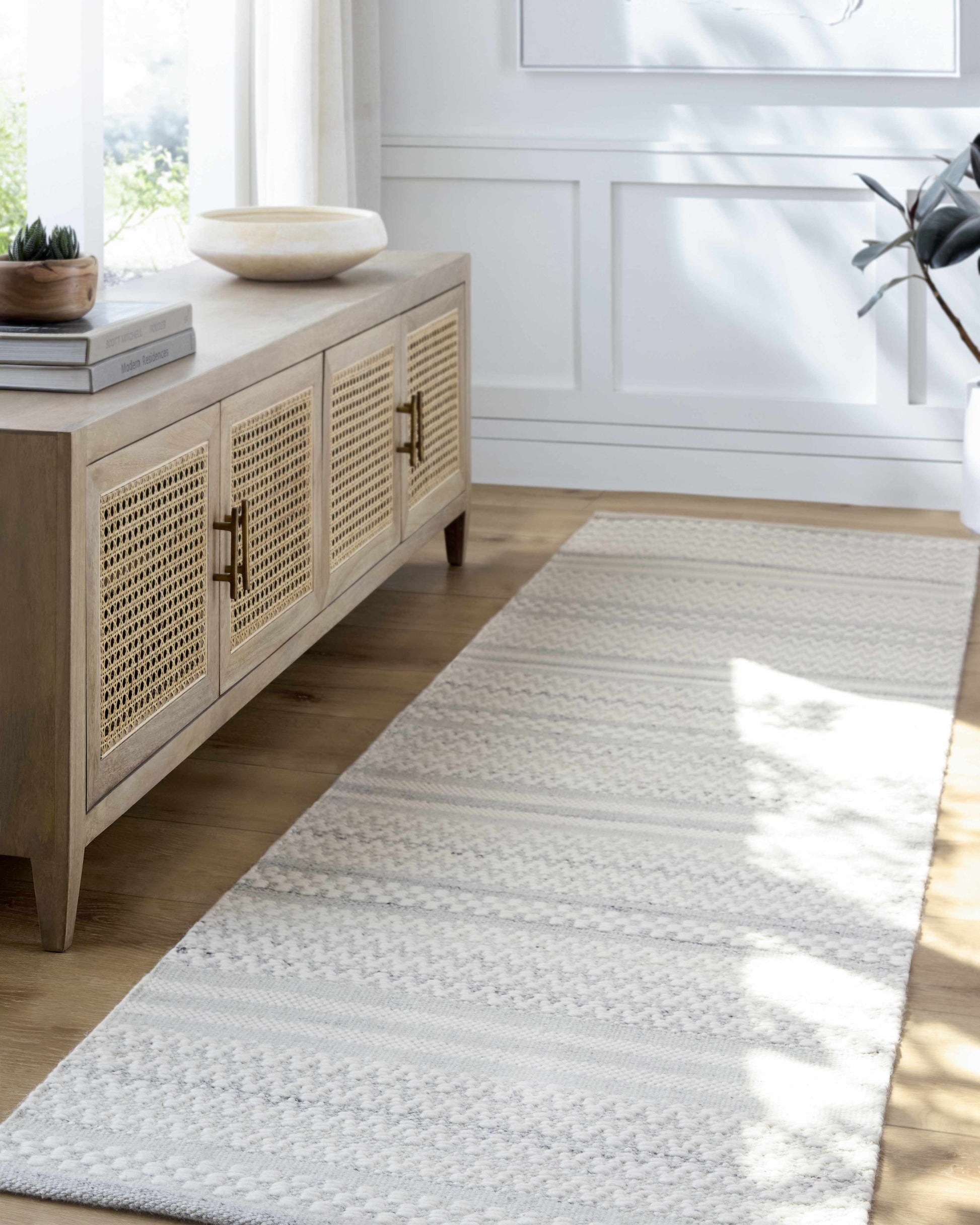 Mardin MDI-2324 Hand Woven Rug