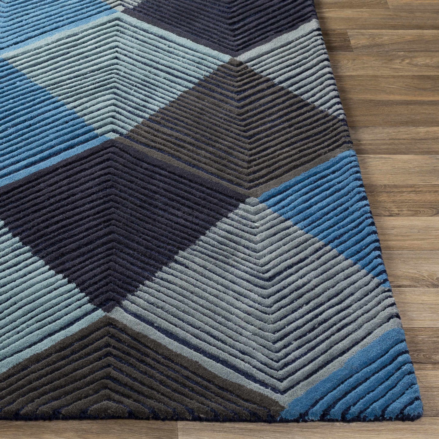Harlequin HQL-8042 Hand Tufted Rug