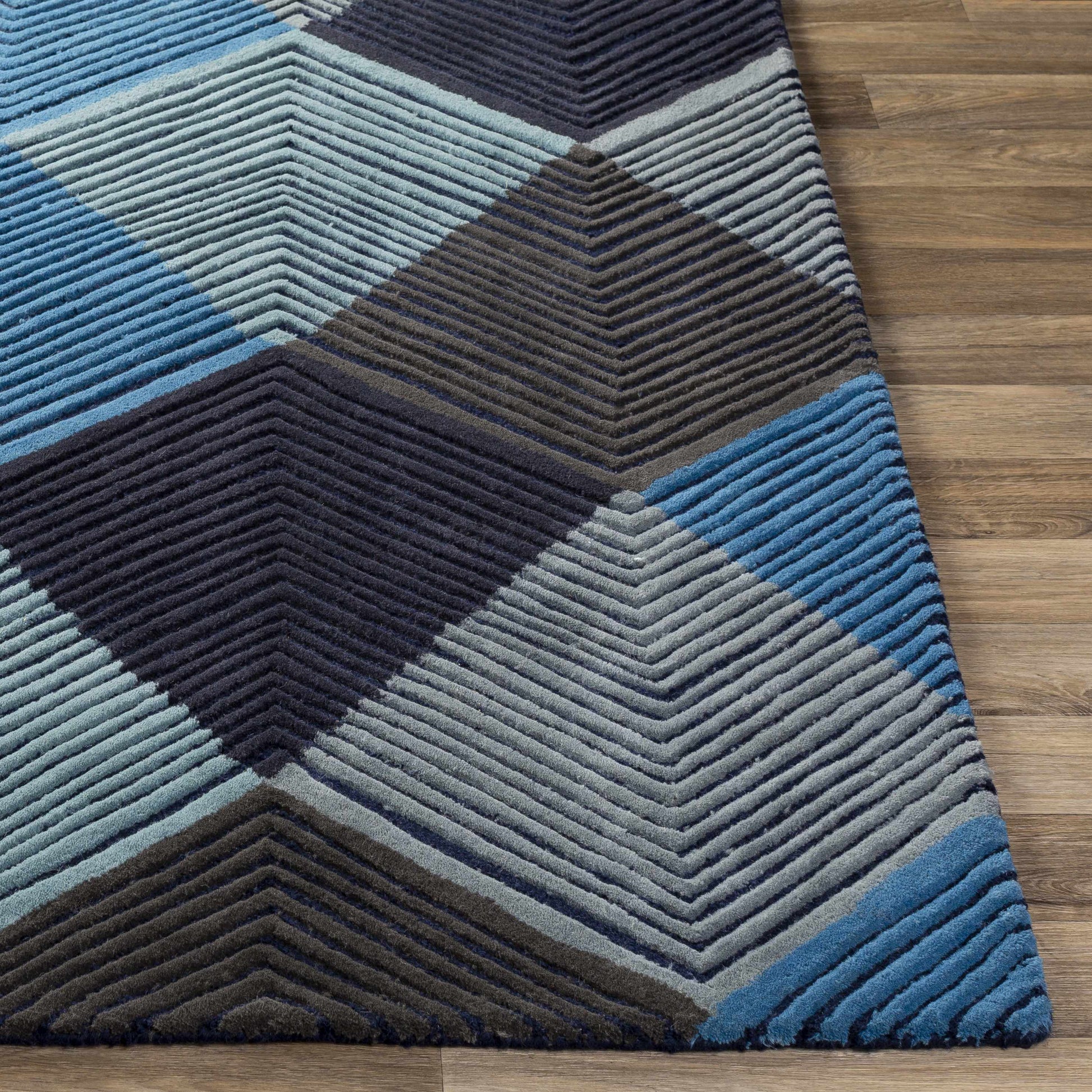Harlequin HQL-8042 Hand Tufted Rug
