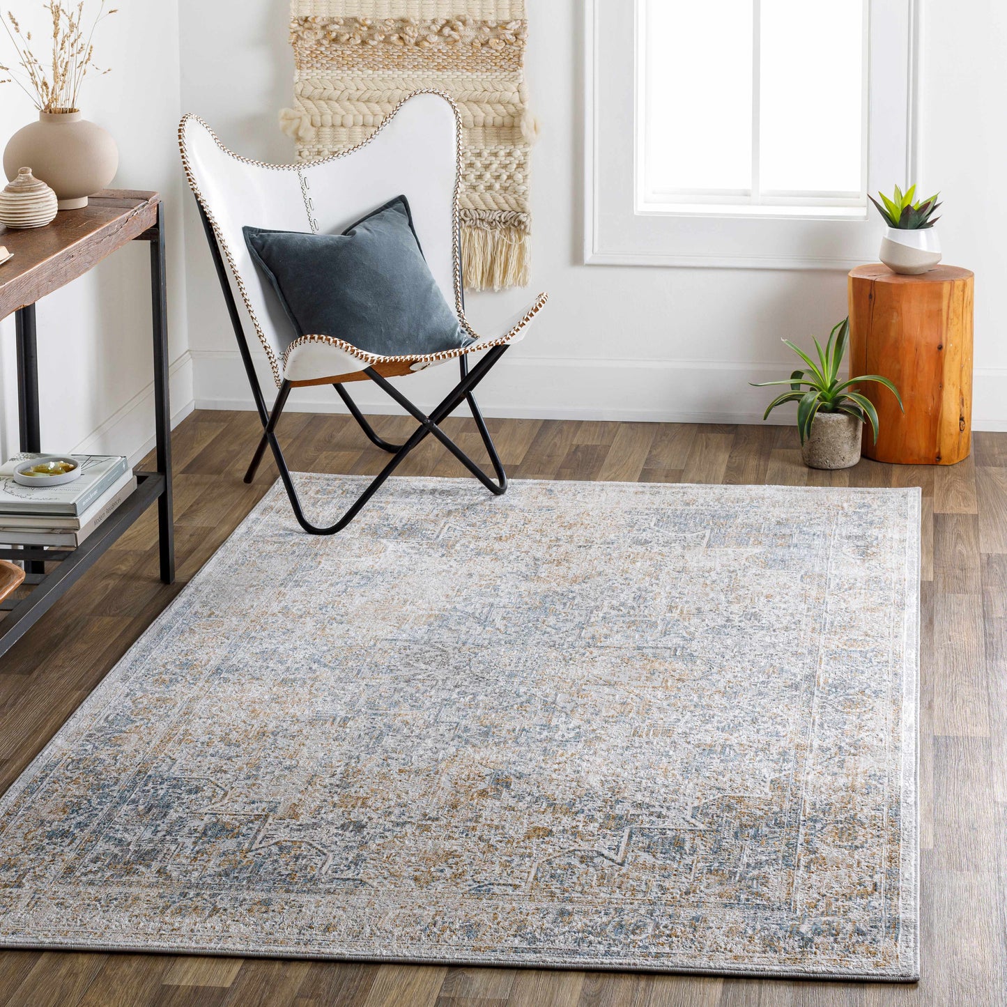 Carmel CRL-2312 Machine Woven Rug