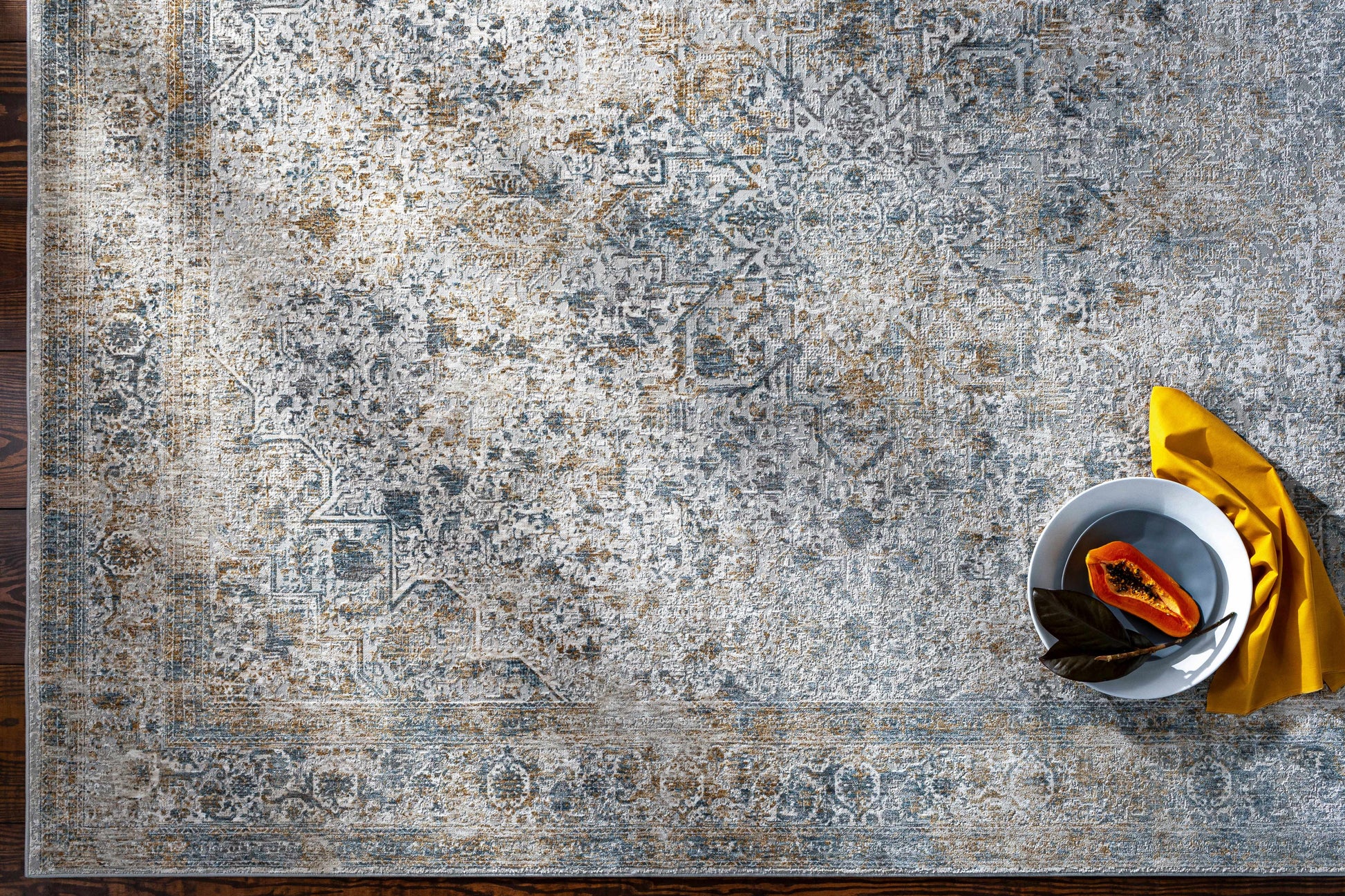 Carmel CRL-2312 Machine Woven Rug