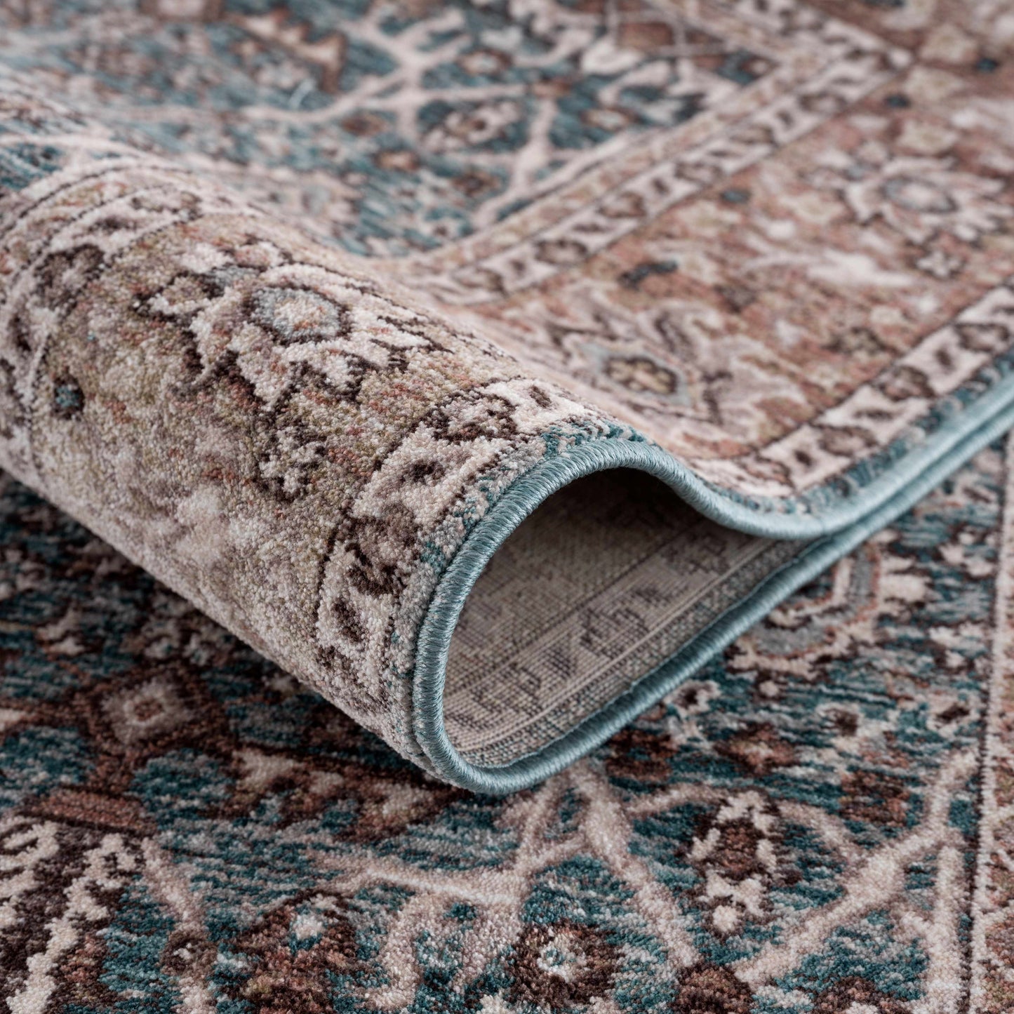 Carlisle CSI-2303 Machine Woven Rug