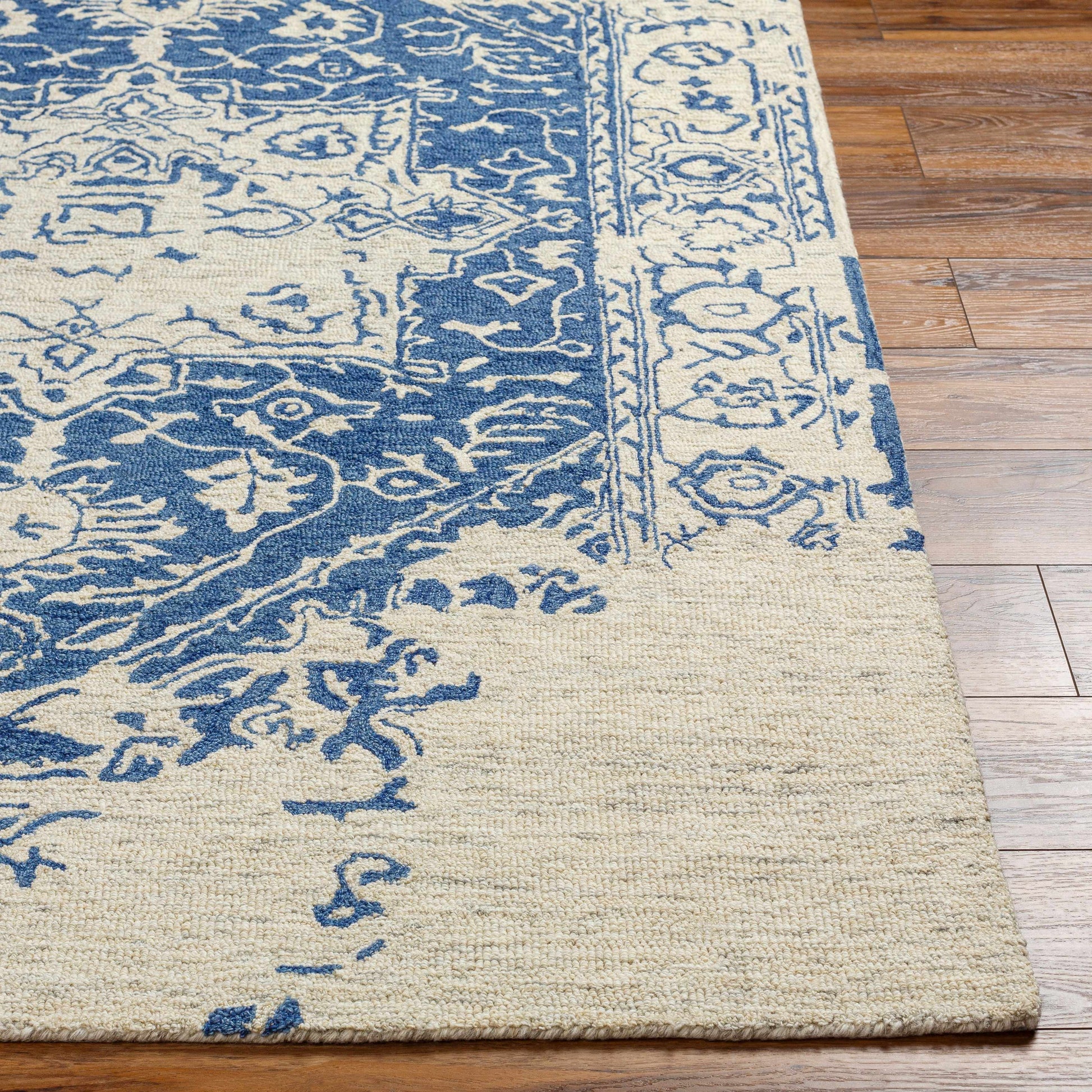 Granada GND-2337 Hand Tufted Rug