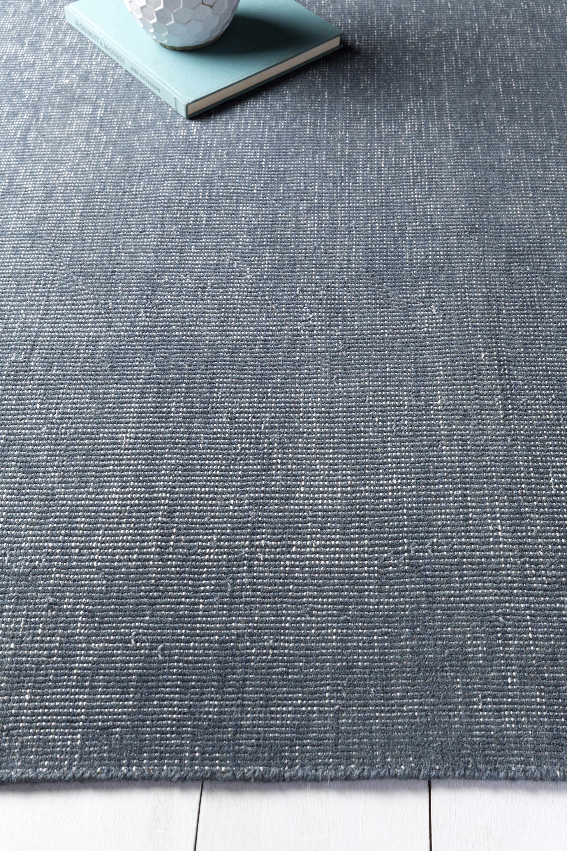 Nostalgia NLG-9000 Hand Knotted Rug