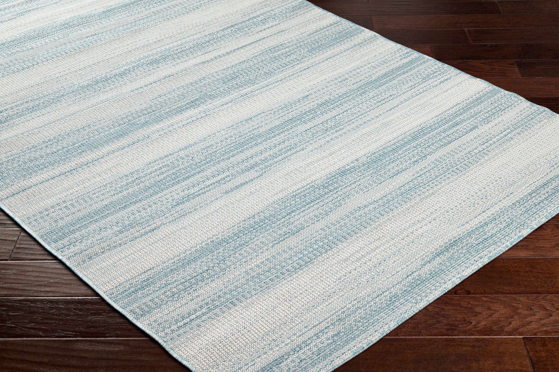 Hampton HPT-2303 Machine Woven Rug