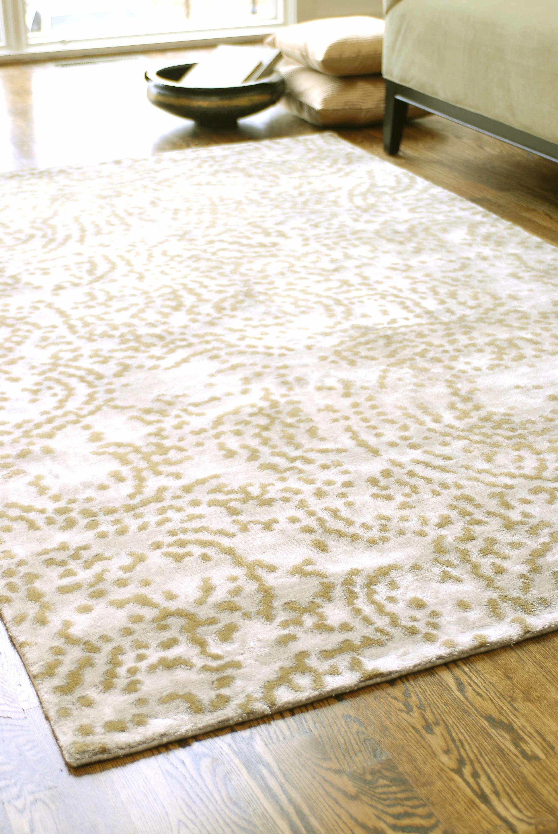 Shibui SH-7412 Hand Knotted Rug