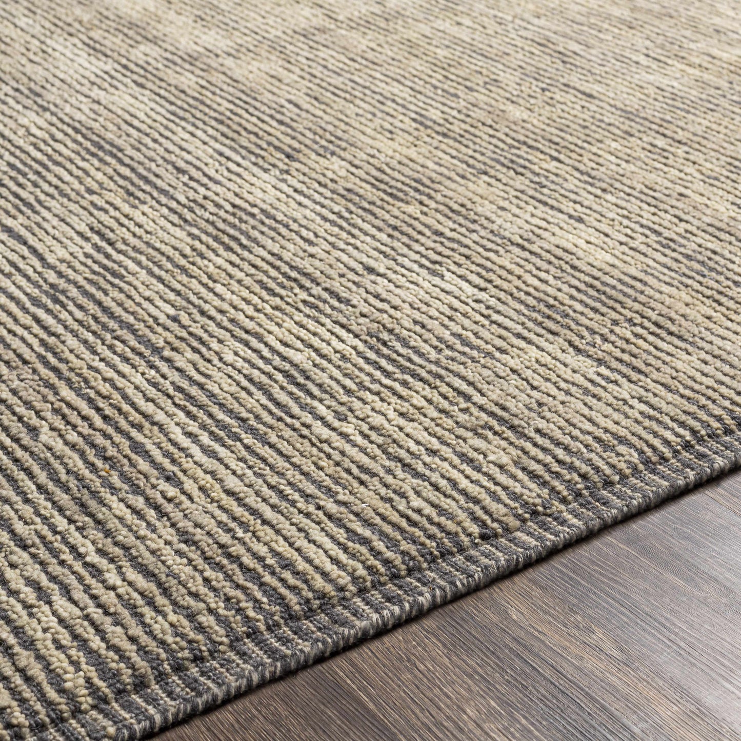 Viera VRE-2300 Hand Loomed Rug