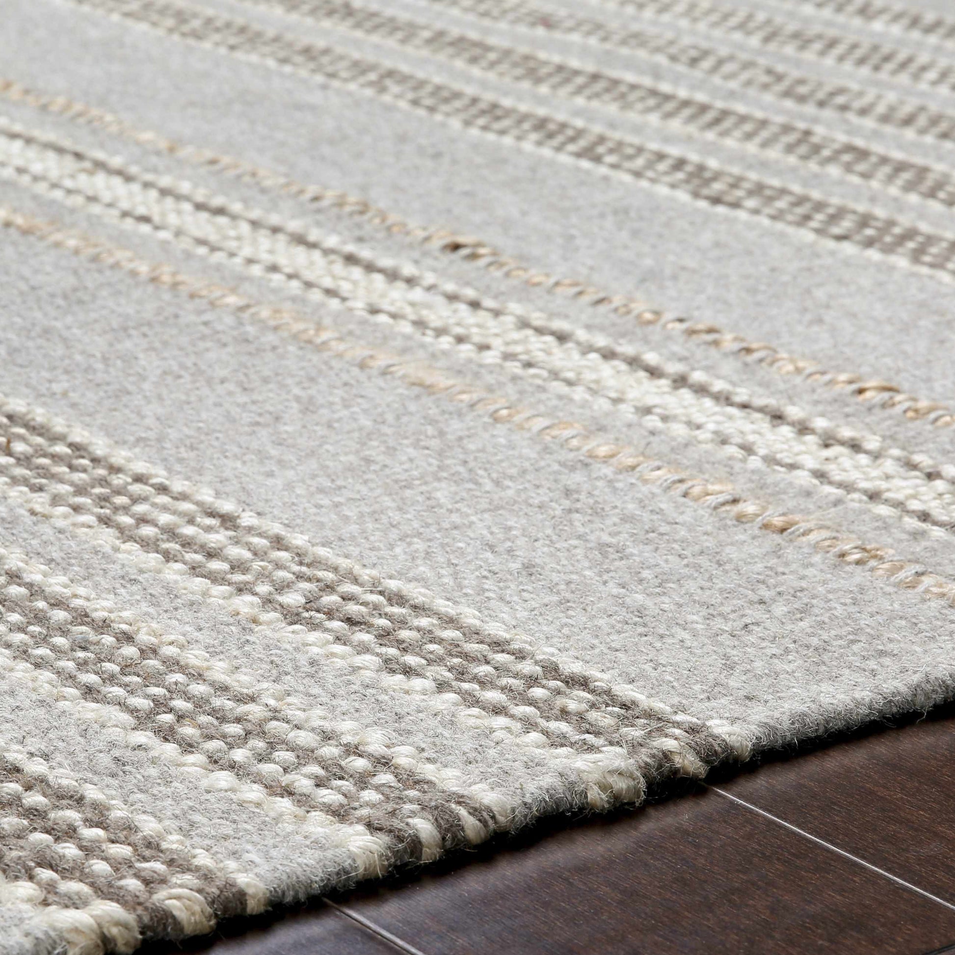 Thebes THB-1000 Hand Woven Rug