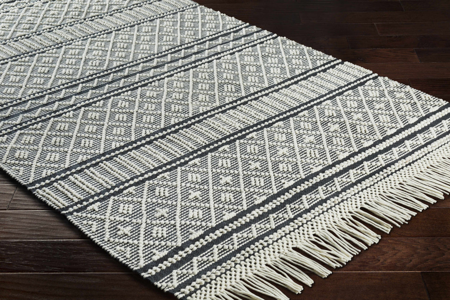 Farmhouse Tassels FTS-2300 Hand Woven Rug