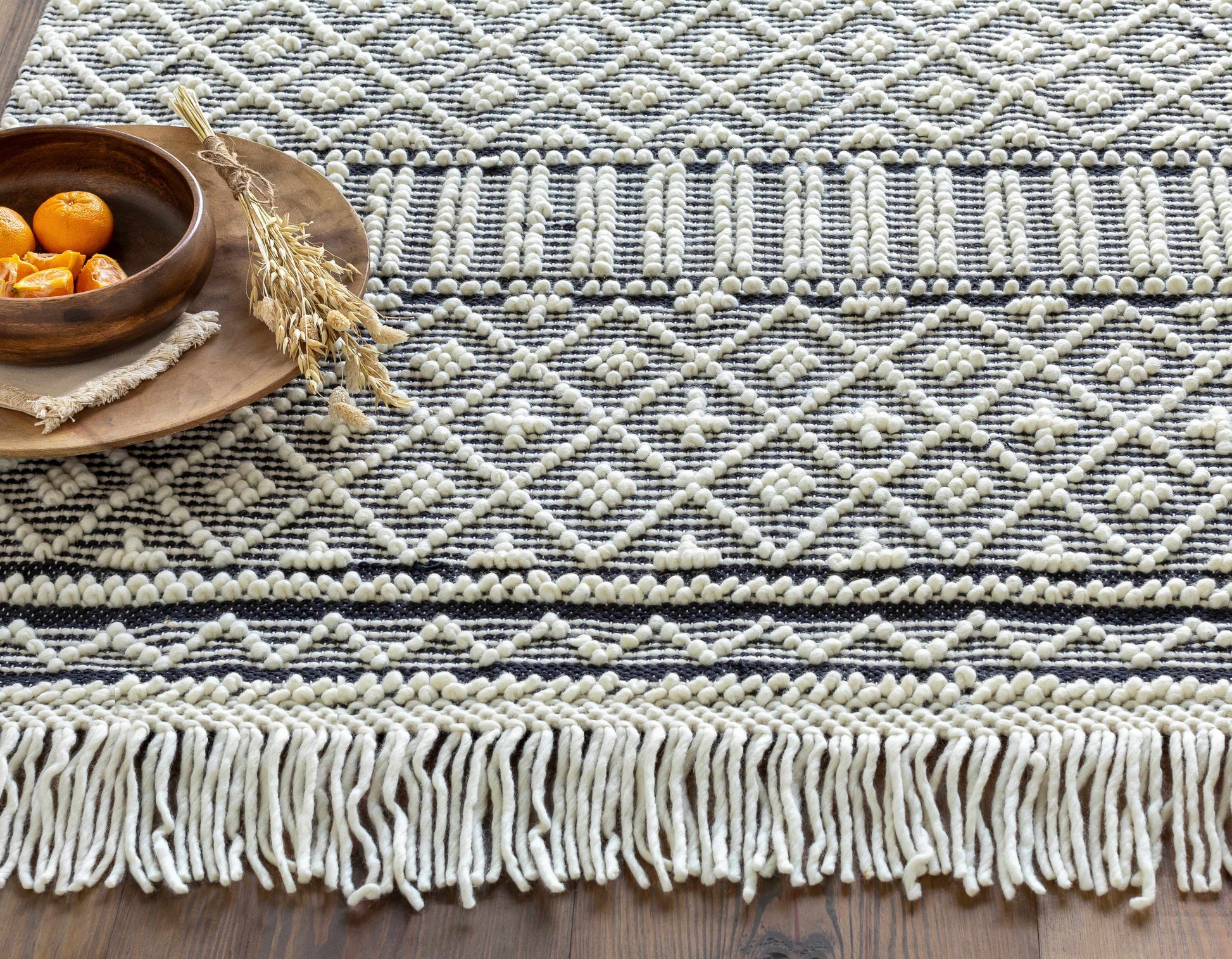 Farmhouse Tassels FTS-2300 Hand Woven Rug