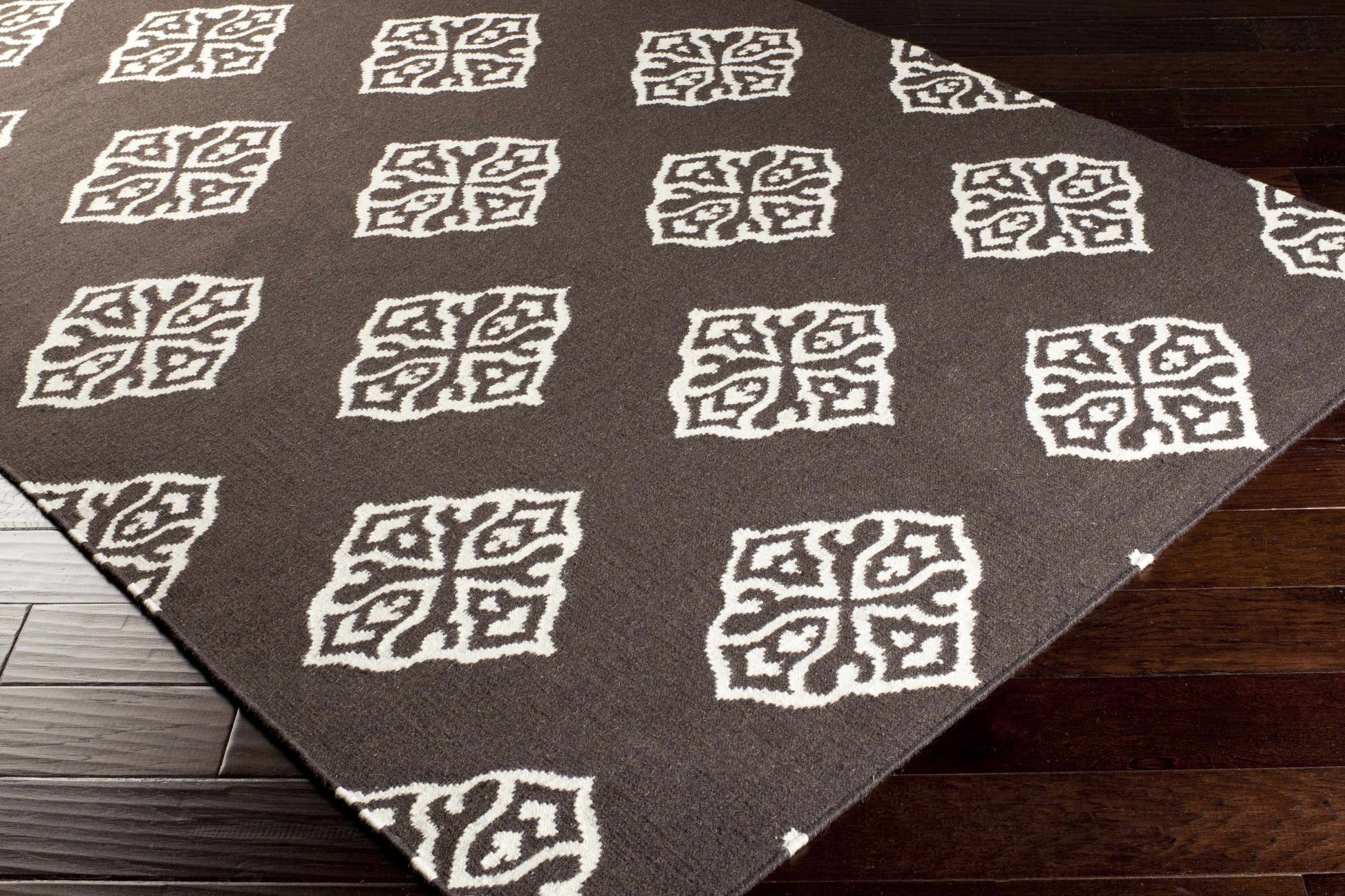 Frontier FT-375 Hand Woven Rug