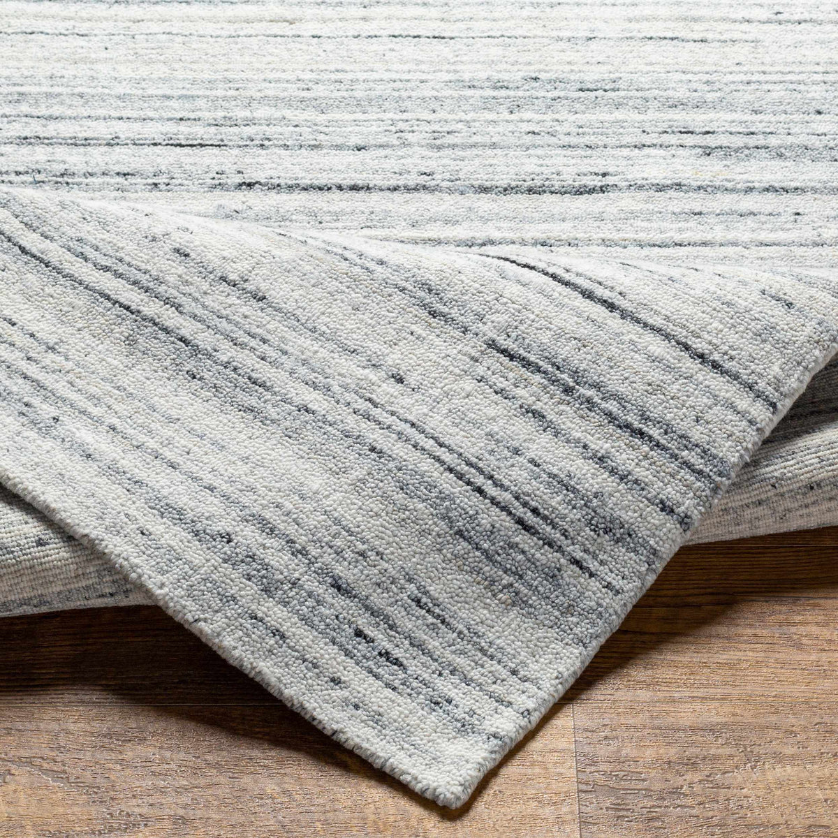 Daisy DSY-2300 Handmade Rug