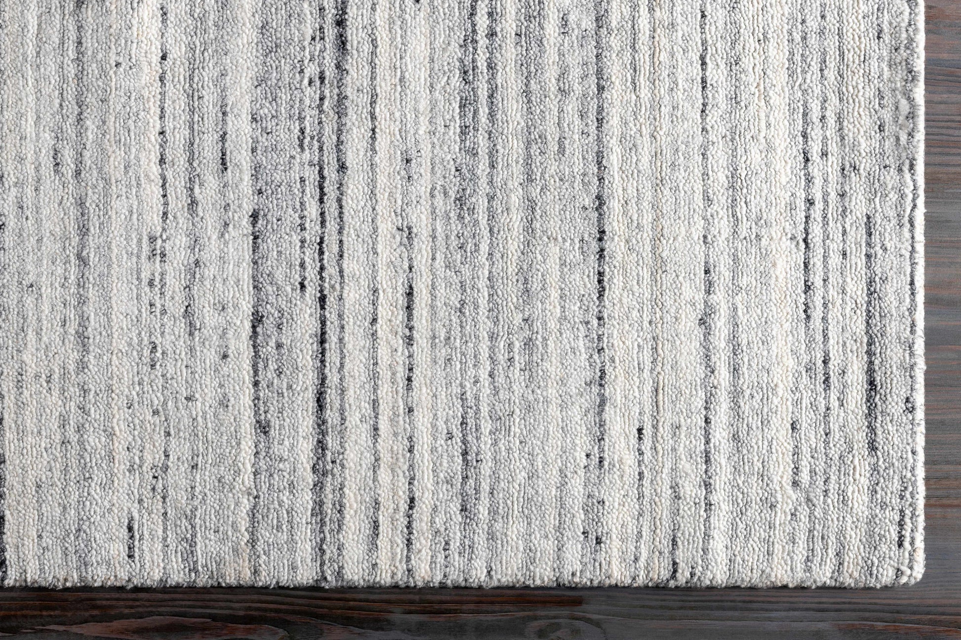 Daisy DSY-2300 Handmade Rug