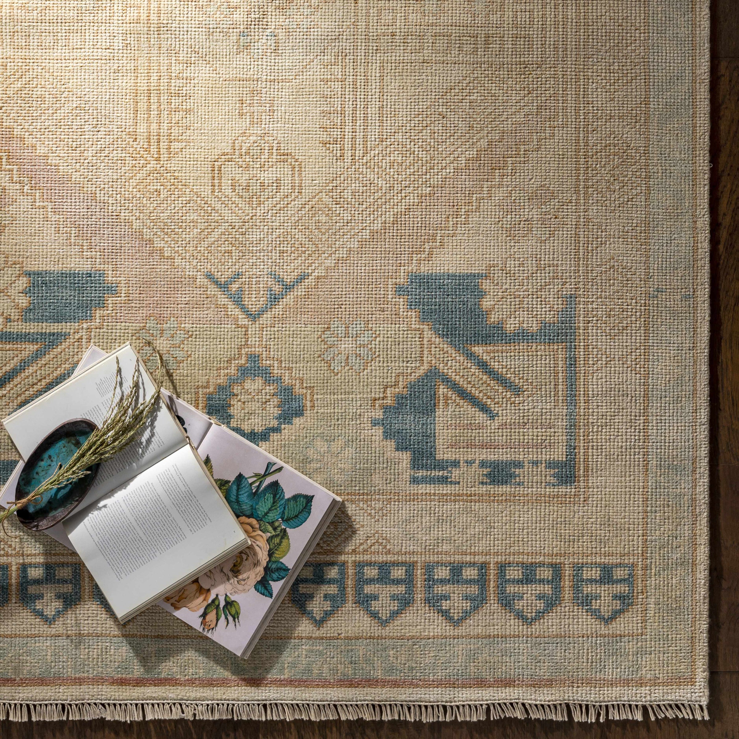 Rugs : AAU-2307