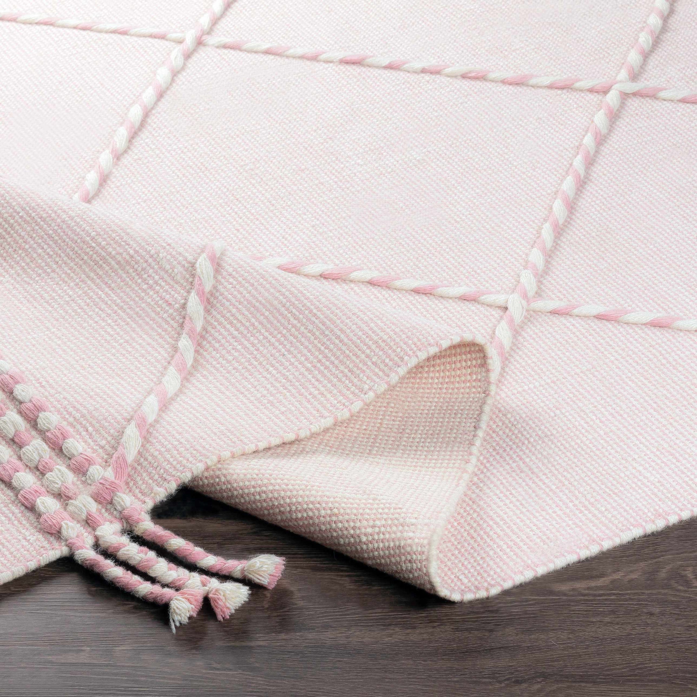 Apache APA-2307 Hand Woven Rug
