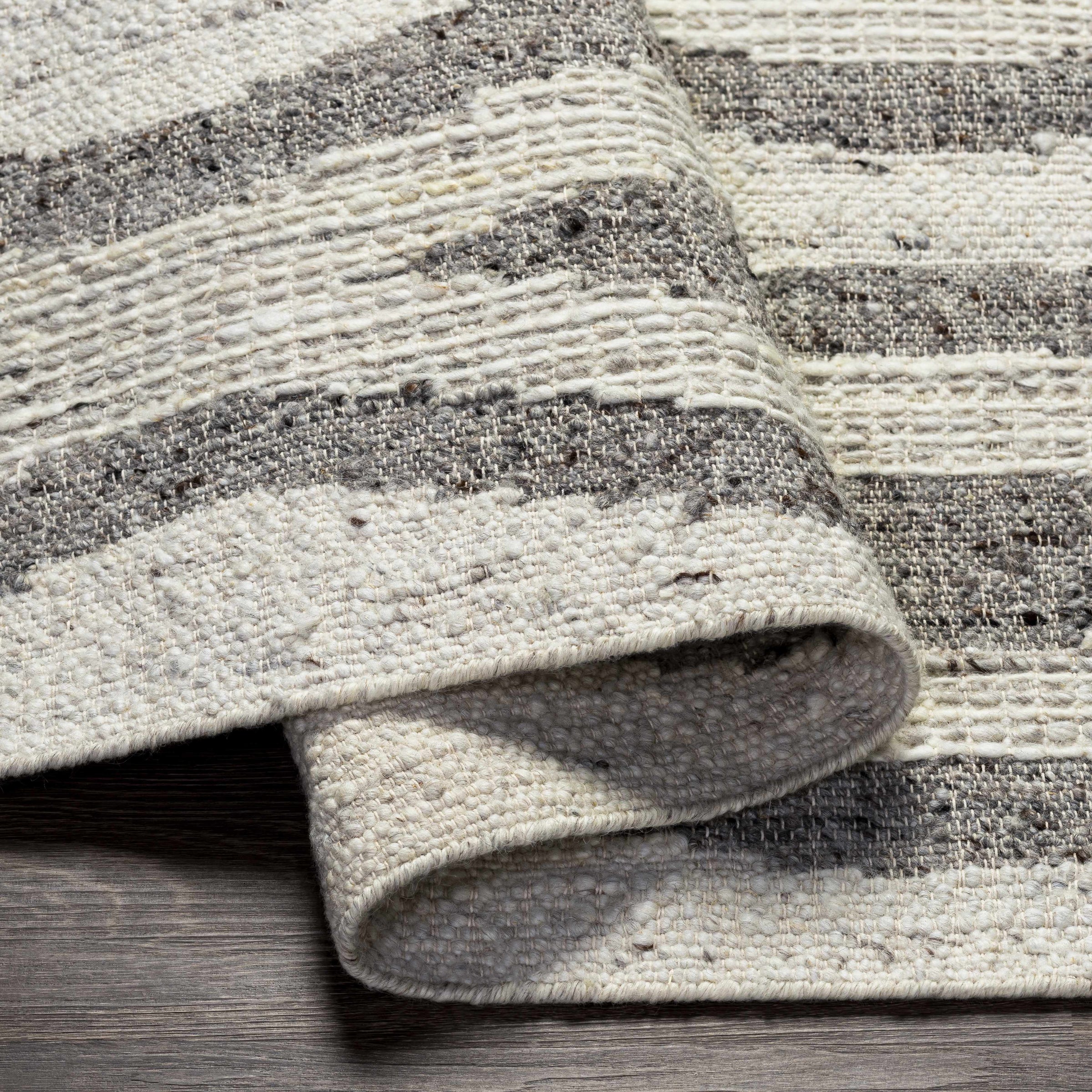 Bremen BEN-2303 Hand Woven Rug