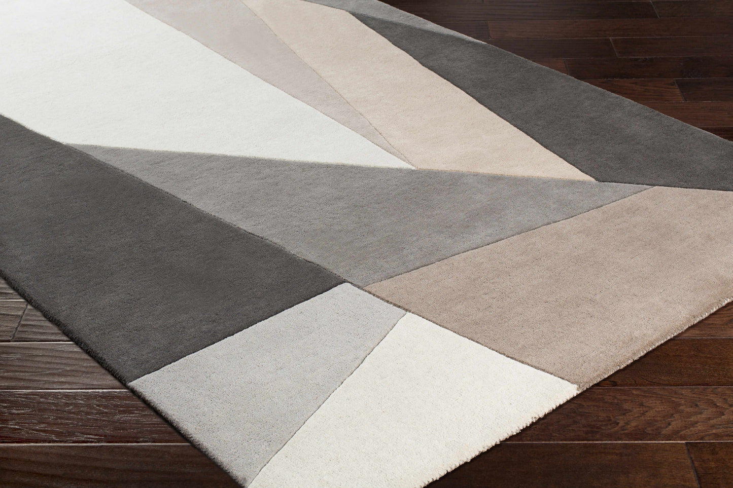 Forum FM-7225 Hand Tufted Rug