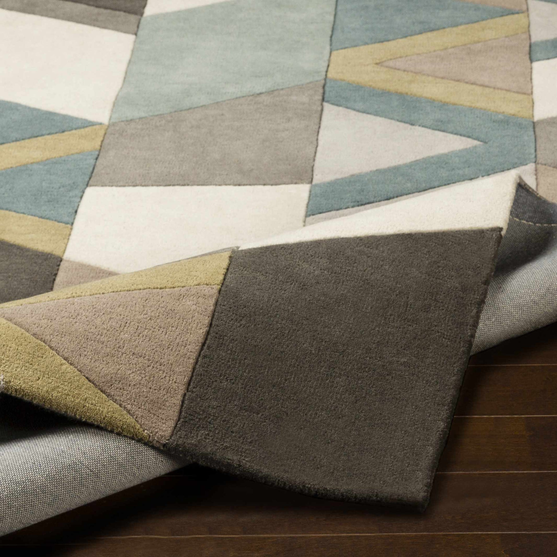 Forum FM-7219 Hand Tufted Rug